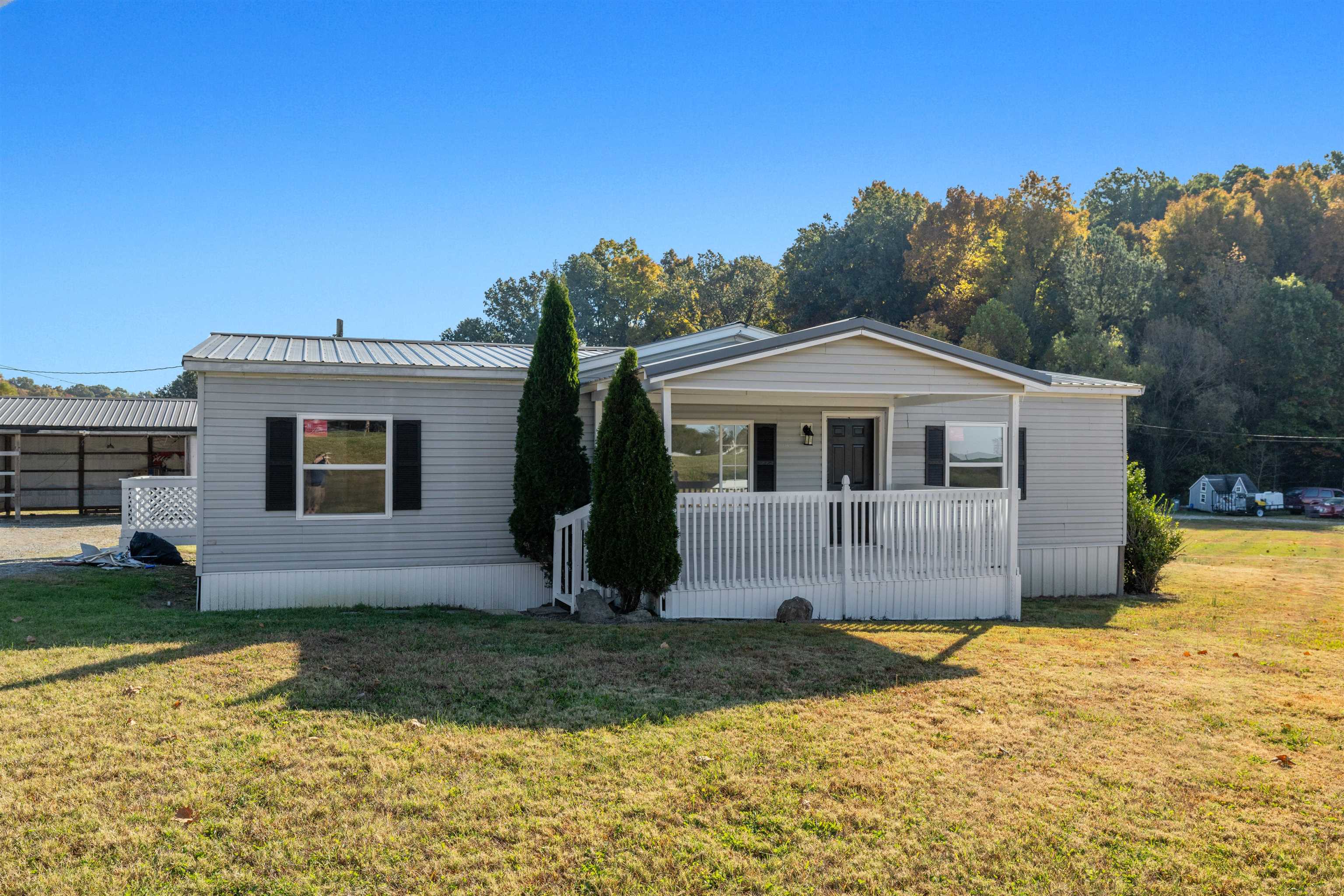 18 Hidden Valley Lane, Utica, Kentucky 42376, 3 Bedrooms Bedrooms, ,2 BathroomsBathrooms,Manufactured On Land,For Sale,Hidden Valley Lane,90978