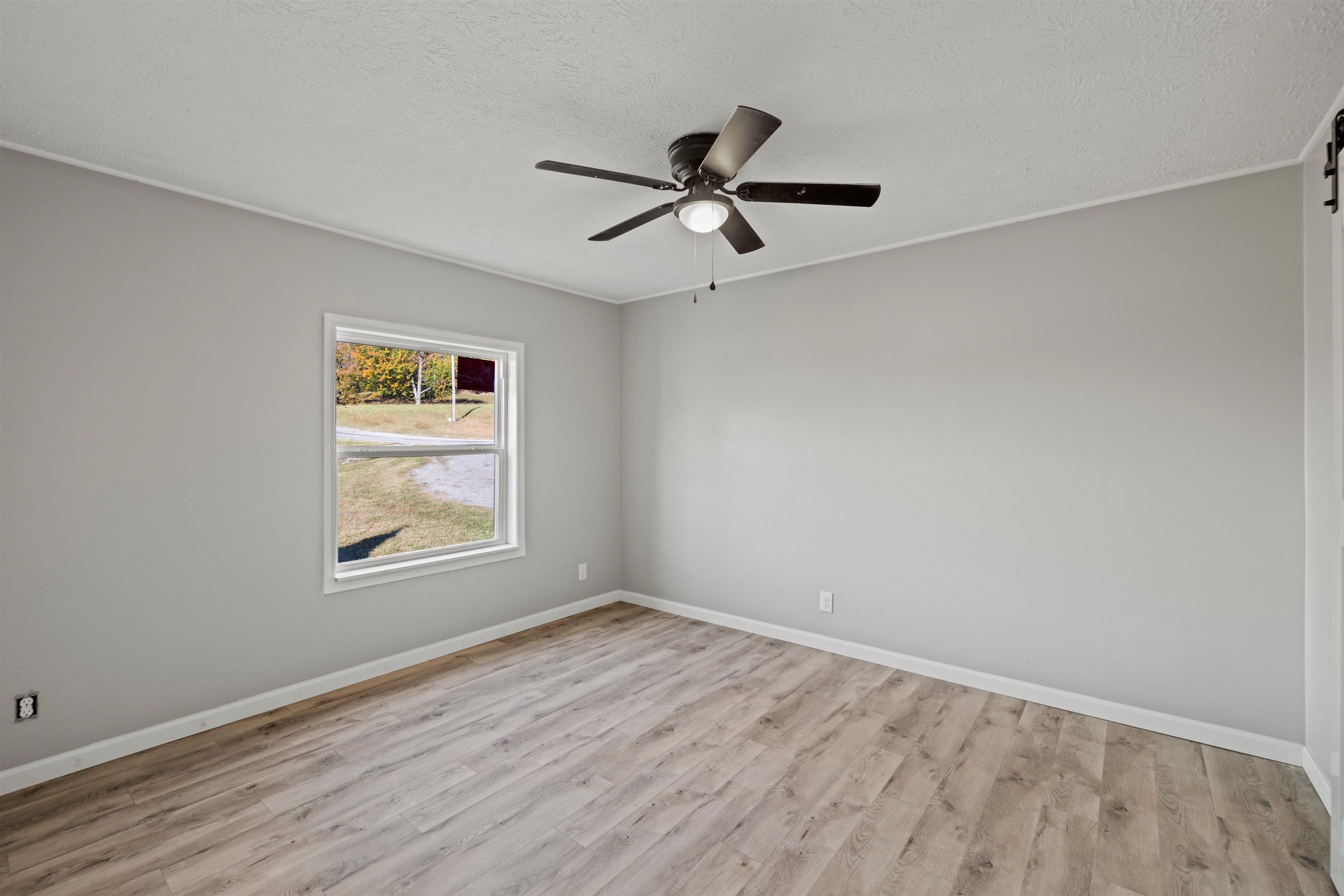 18 Hidden Valley Lane, Utica, Kentucky 42376, 3 Bedrooms Bedrooms, ,2 BathroomsBathrooms,Manufactured On Land,For Sale,Hidden Valley Lane,90978