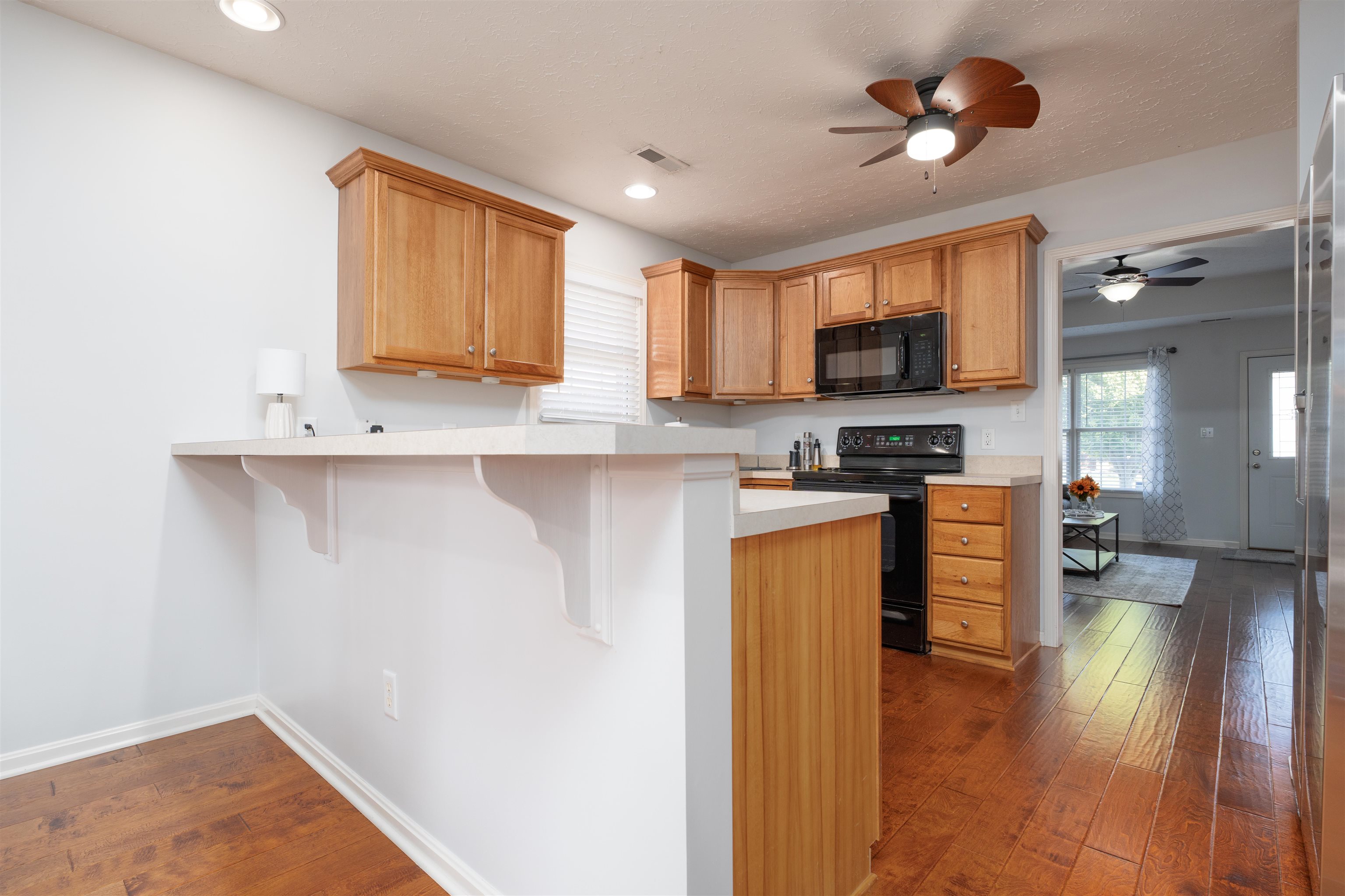 2314 Triple Crown Way, Owensboro, Kentucky 42301, 3 Bedrooms Bedrooms, ,2 BathroomsBathrooms,Single Family Residence,For Sale,Triple Crown Way,90981