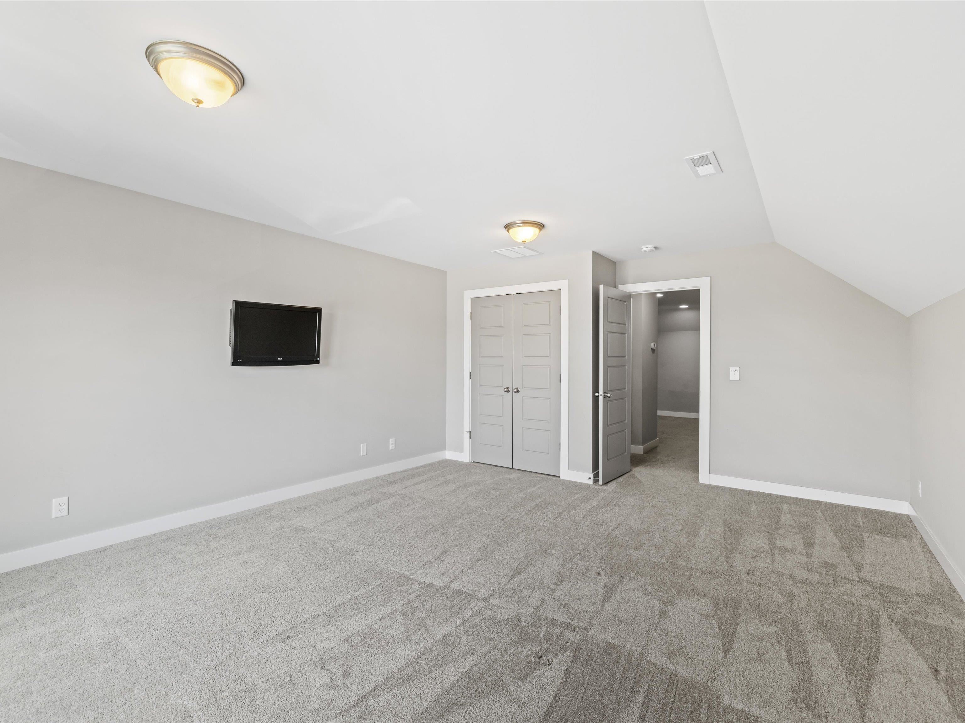 2261 Deer Valley Blvd, Utica, Kentucky 42376, 4 Bedrooms Bedrooms, ,2 BathroomsBathrooms,Single Family Residence,For Sale,Deer Valley Blvd,90984