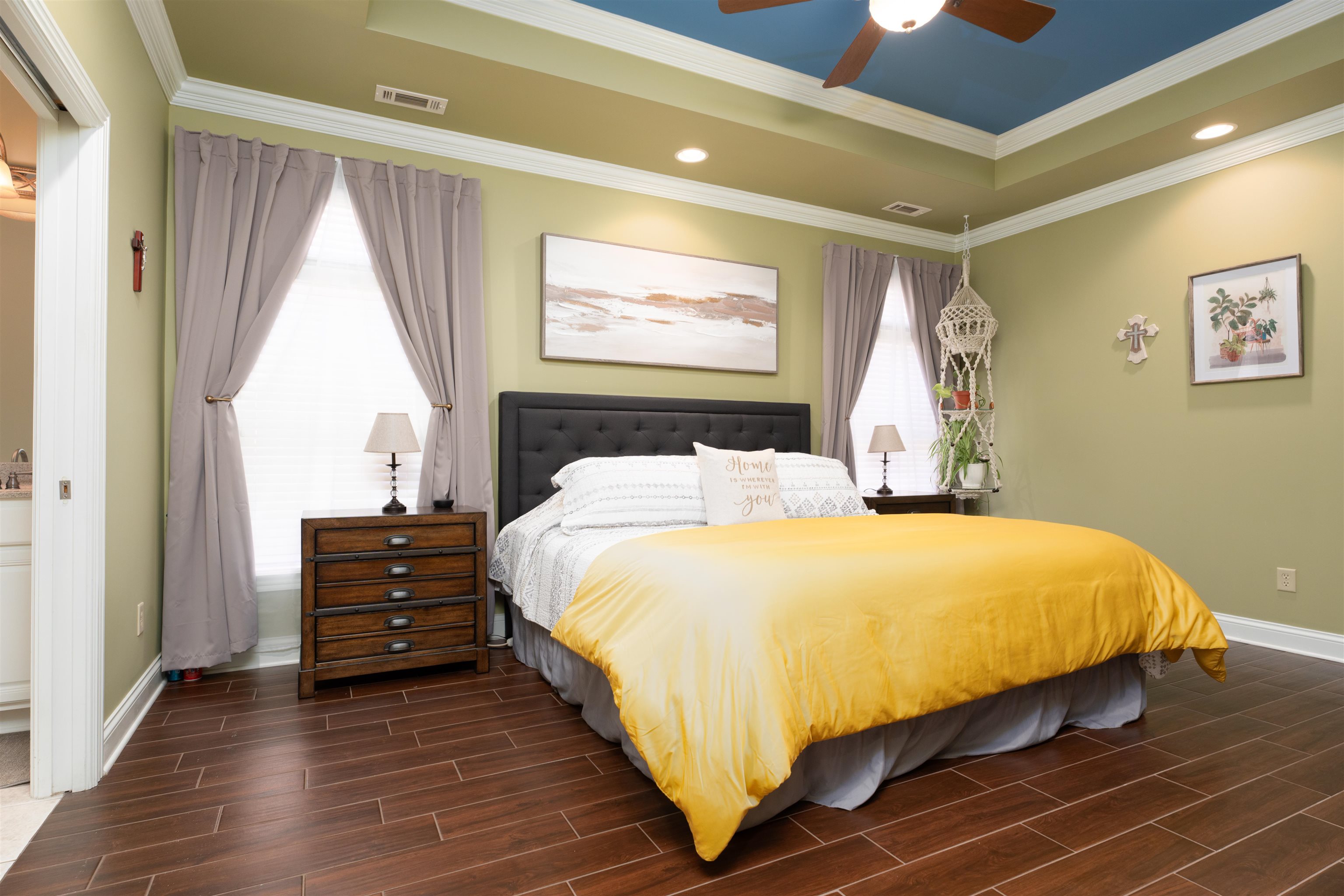 2427 Ford Ave, Owensboro, Kentucky 42301, 4 Bedrooms Bedrooms, ,3 BathroomsBathrooms,Single Family Residence,For Sale,Ford Ave,90989