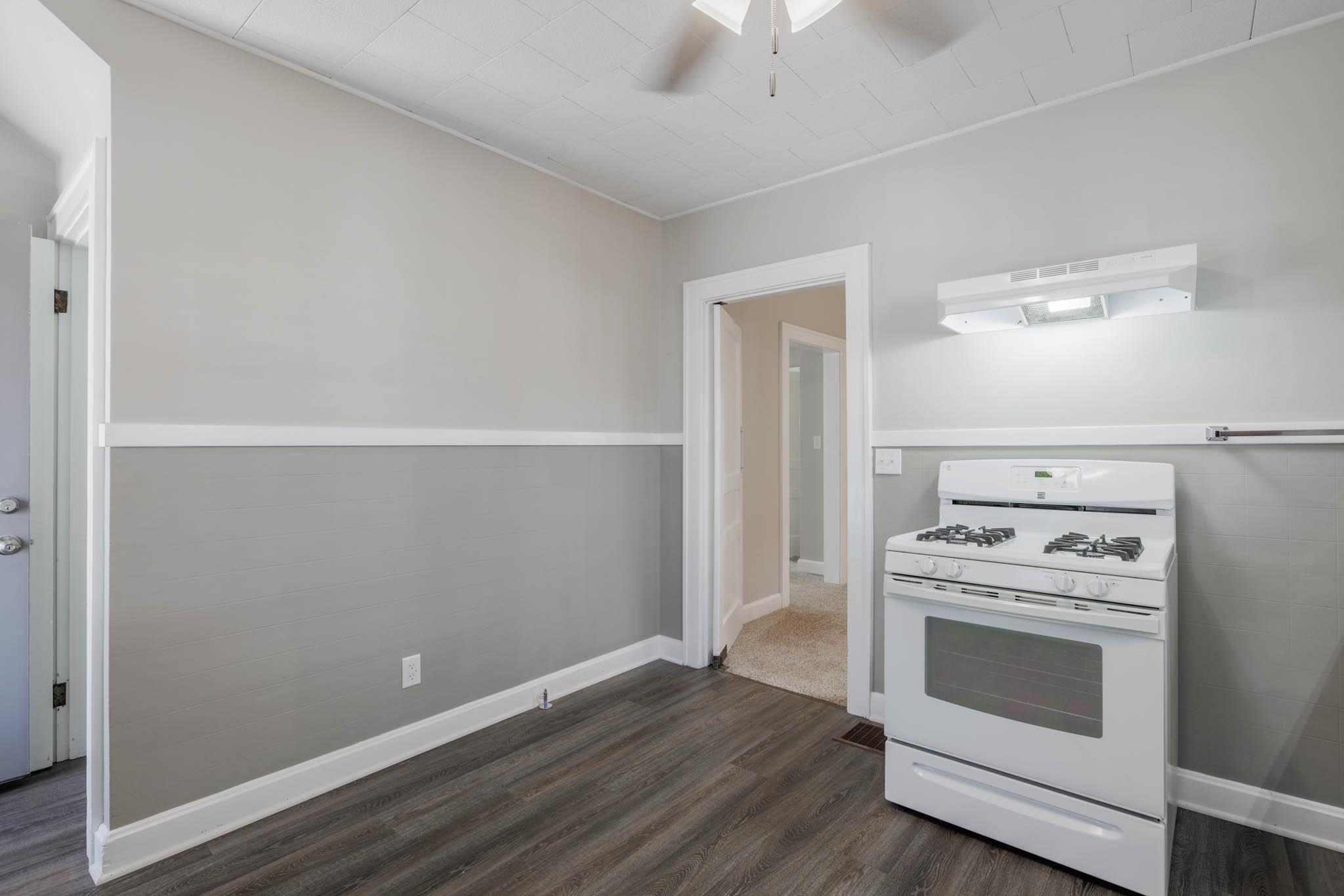 819 Locust Street, Owensboro, Kentucky 42301, 3 Bedrooms Bedrooms, ,2 BathroomsBathrooms,Single Family Residence,For Sale,Locust Street,90990