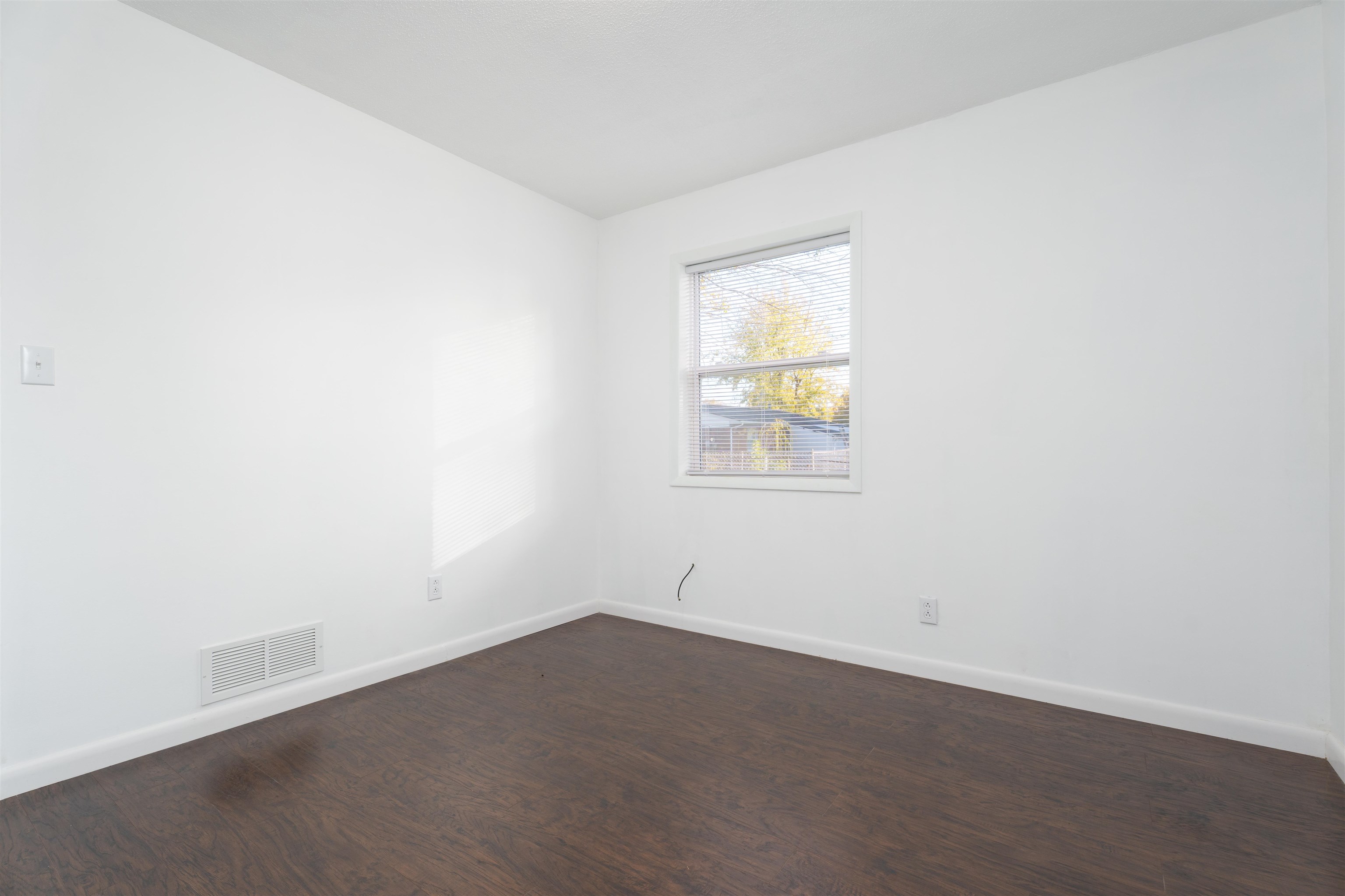 2900 Yosemite Drive, Owensboro, Kentucky 42301, 3 Bedrooms Bedrooms, ,1 BathroomBathrooms,Single Family Residence,For Sale,Yosemite Drive,90994