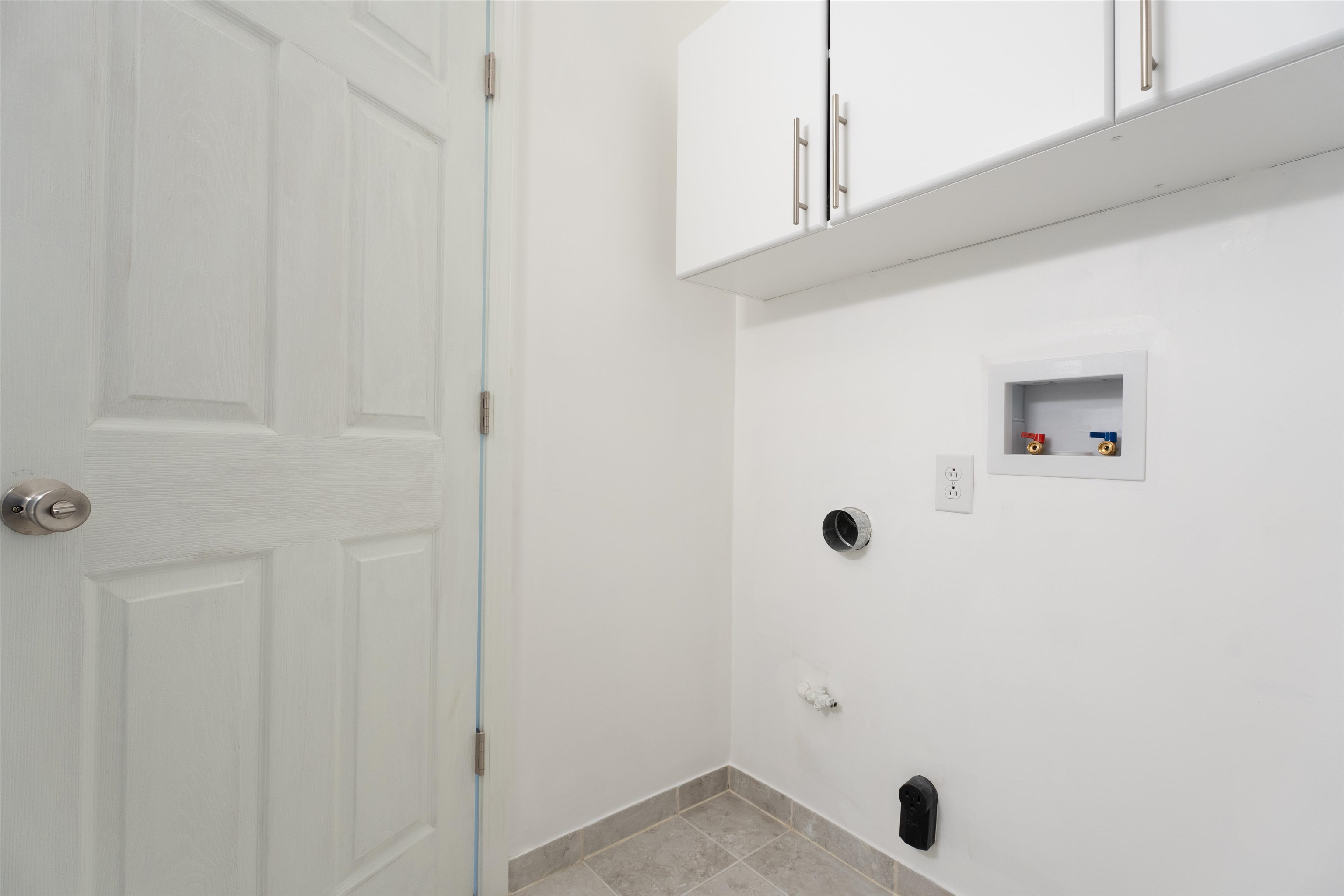 2900 Yosemite Drive, Owensboro, Kentucky 42301, 3 Bedrooms Bedrooms, ,1 BathroomBathrooms,Single Family Residence,For Sale,Yosemite Drive,90994