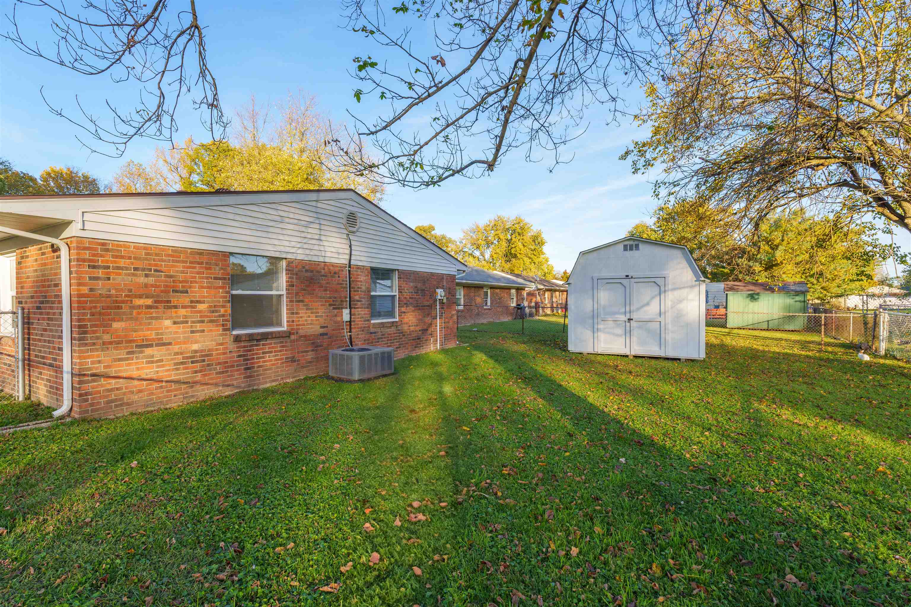 2900 Yosemite Drive, Owensboro, Kentucky 42301, 3 Bedrooms Bedrooms, ,1 BathroomBathrooms,Single Family Residence,For Sale,Yosemite Drive,90994