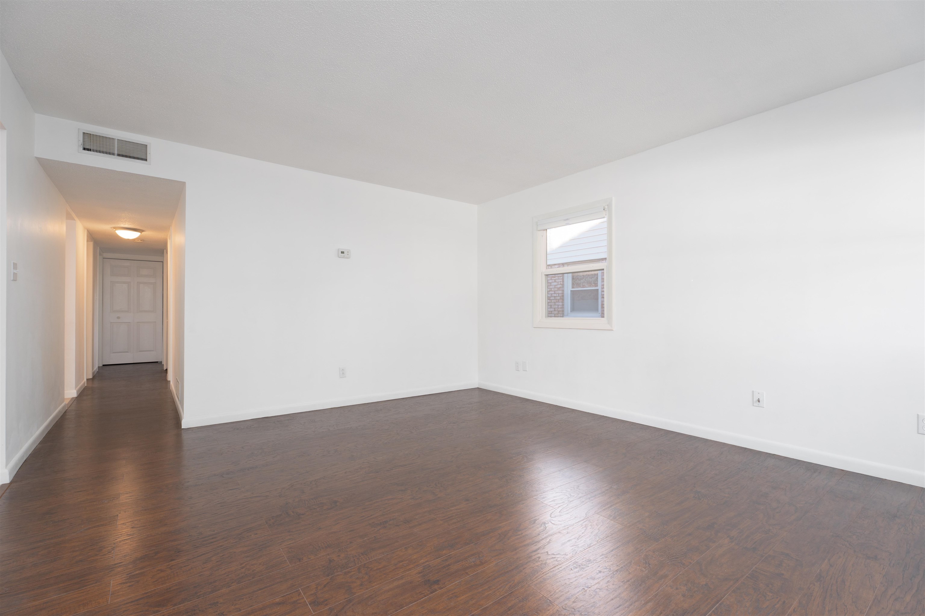 2900 Yosemite Drive, Owensboro, Kentucky 42301, 3 Bedrooms Bedrooms, ,1 BathroomBathrooms,Single Family Residence,For Sale,Yosemite Drive,90994