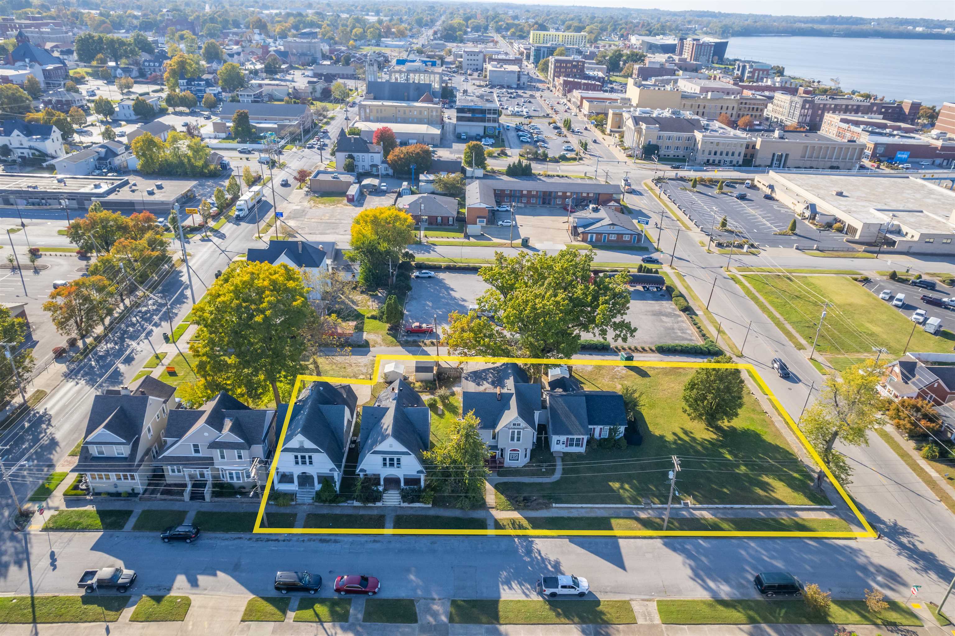 320, 322, 324 Clay St, Owensboro, Kentucky 42303, ,Mixed Use,For Sale,Clay St,90998