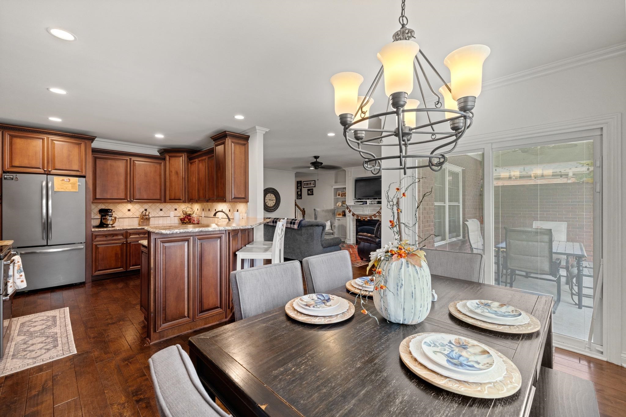 3923 Cross Creek Trail, Owensboro, Kentucky 42303, 4 Bedrooms Bedrooms, ,3 BathroomsBathrooms,Single Family Residence,For Sale,Cross Creek Trail,91003