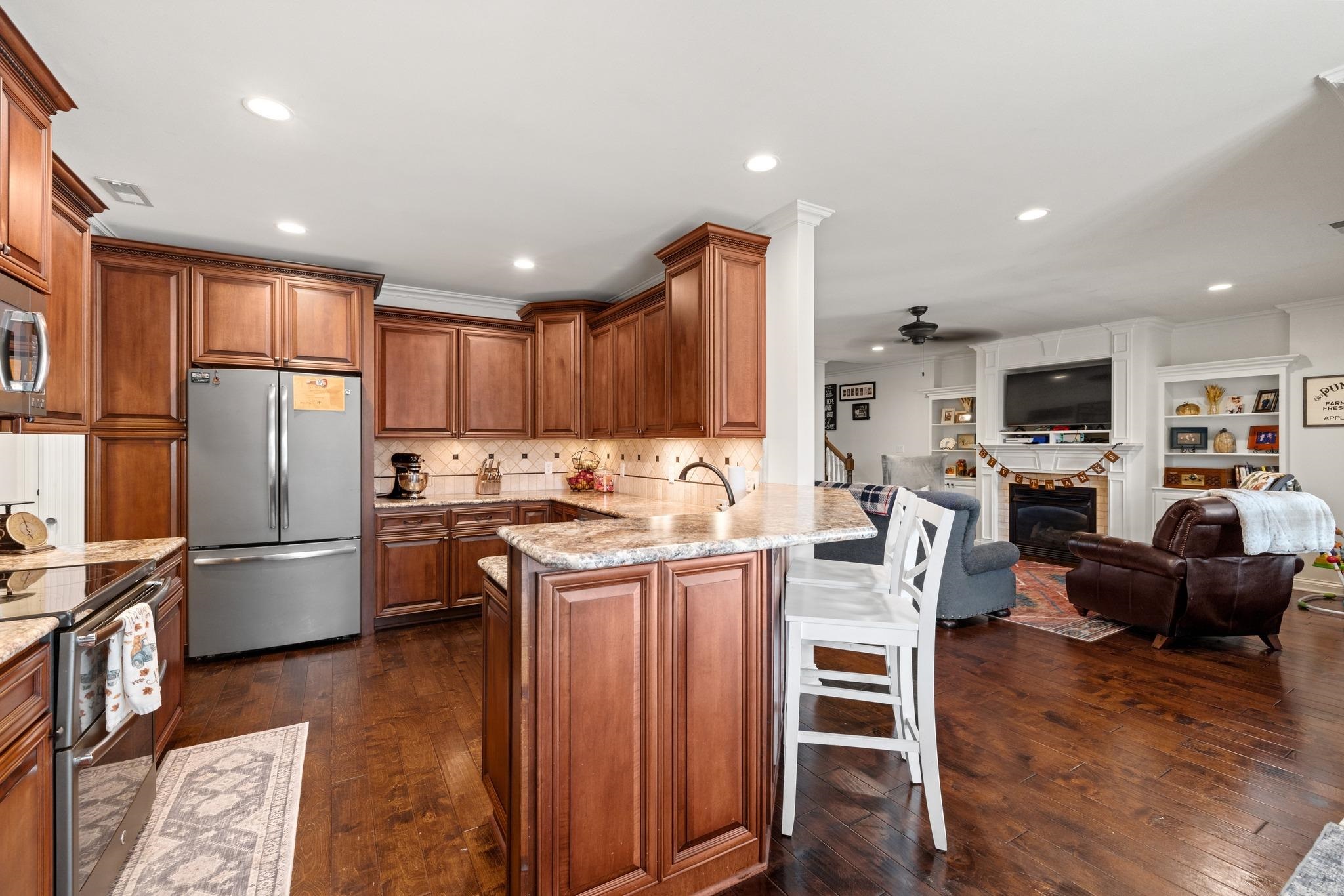 3923 Cross Creek Trail, Owensboro, Kentucky 42303, 4 Bedrooms Bedrooms, ,3 BathroomsBathrooms,Single Family Residence,For Sale,Cross Creek Trail,91003