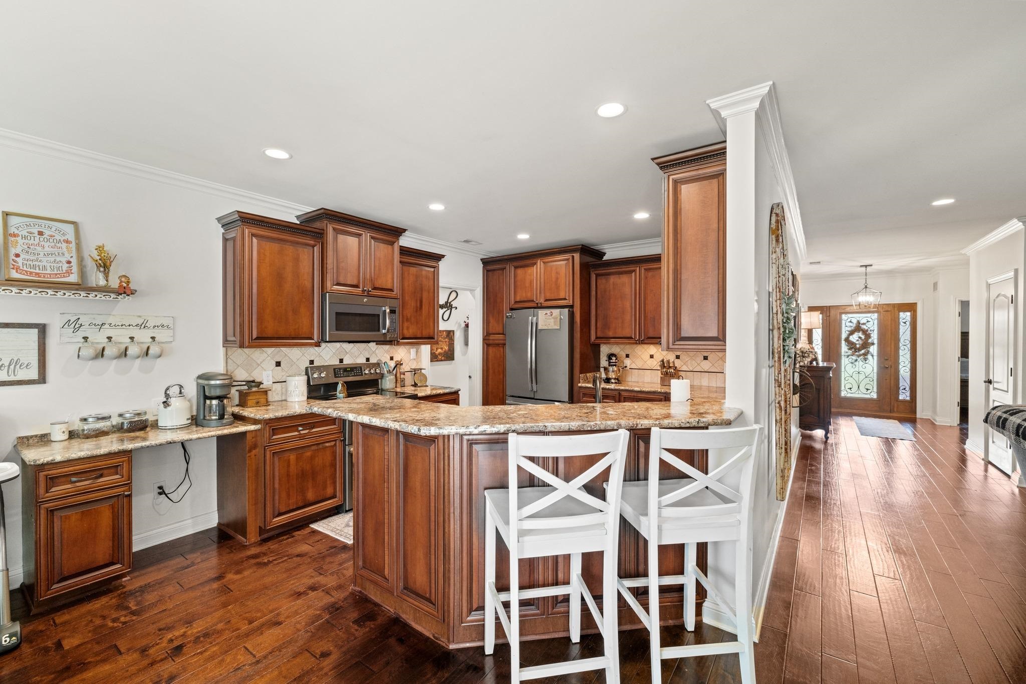 3923 Cross Creek Trail, Owensboro, Kentucky 42303, 4 Bedrooms Bedrooms, ,3 BathroomsBathrooms,Single Family Residence,For Sale,Cross Creek Trail,91003