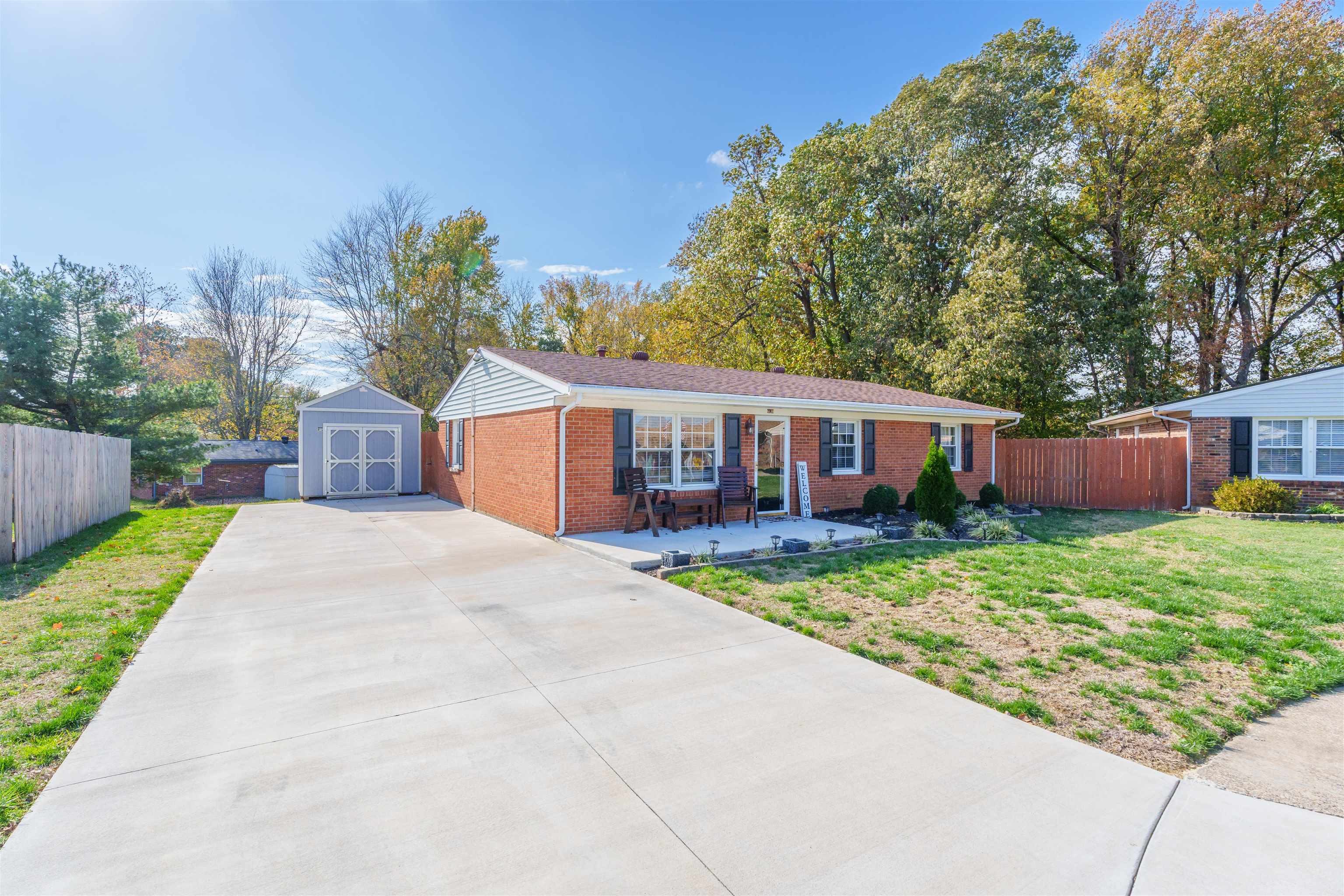 6410 Walnut Court, Utica, Kentucky 42376, 3 Bedrooms Bedrooms, ,1 BathroomBathrooms,Single Family Residence,For Sale,Walnut Court,91014