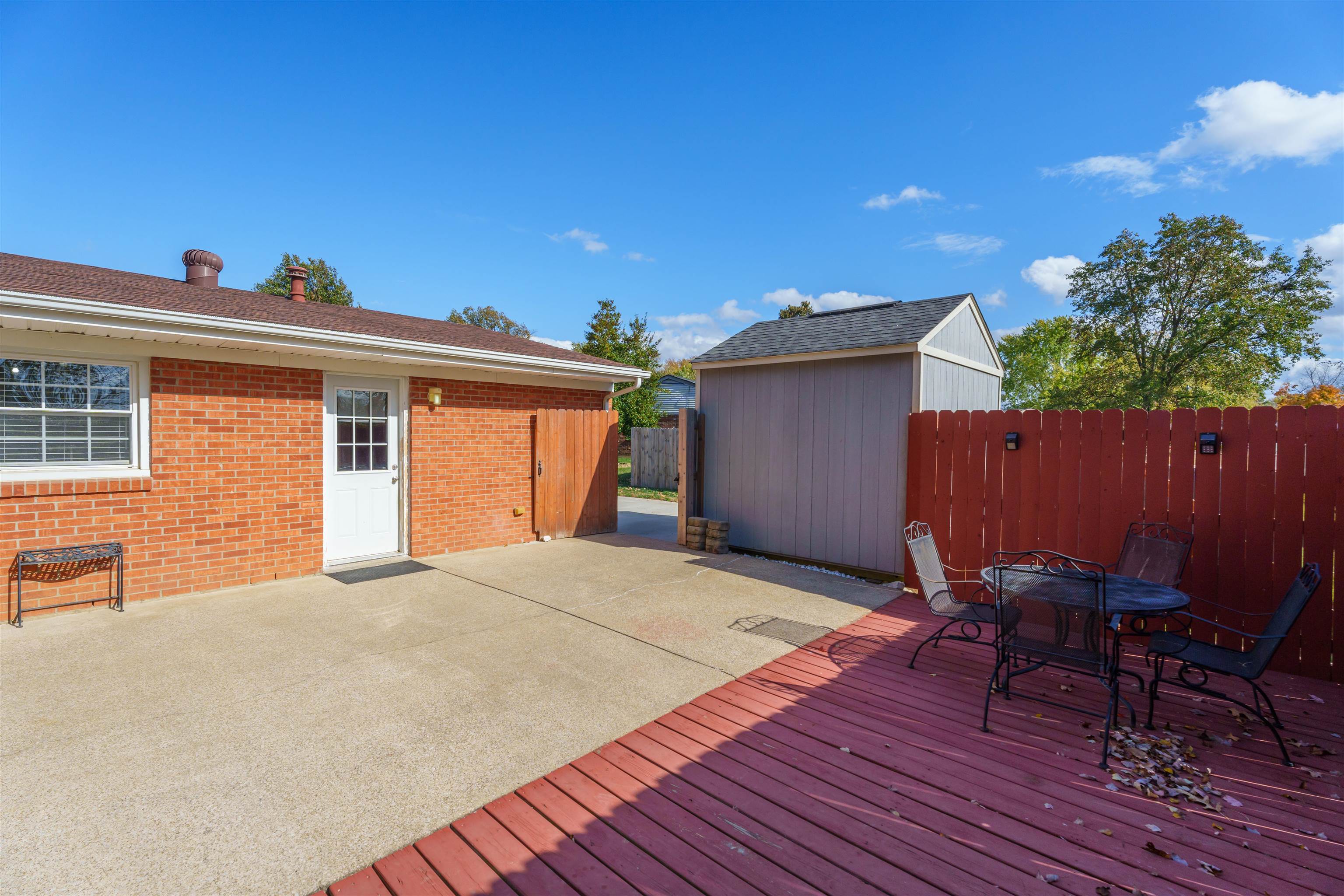 6410 Walnut Court, Utica, Kentucky 42376, 3 Bedrooms Bedrooms, ,1 BathroomBathrooms,Single Family Residence,For Sale,Walnut Court,91014