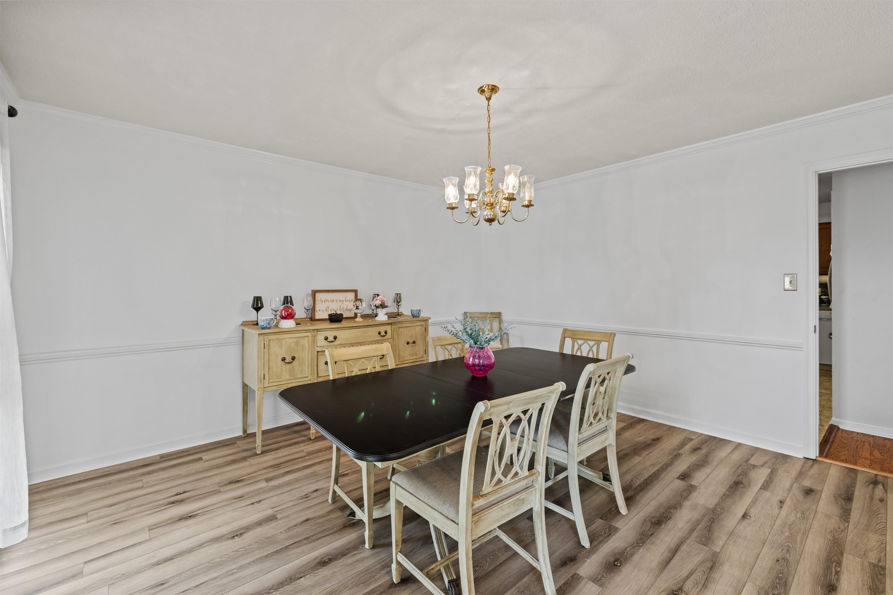 1447 Brentwood Dr., Owensboro, Kentucky 42301-6813, 5 Bedrooms Bedrooms, ,2 BathroomsBathrooms,Single Family Residence,For Sale,Brentwood Dr.,91016