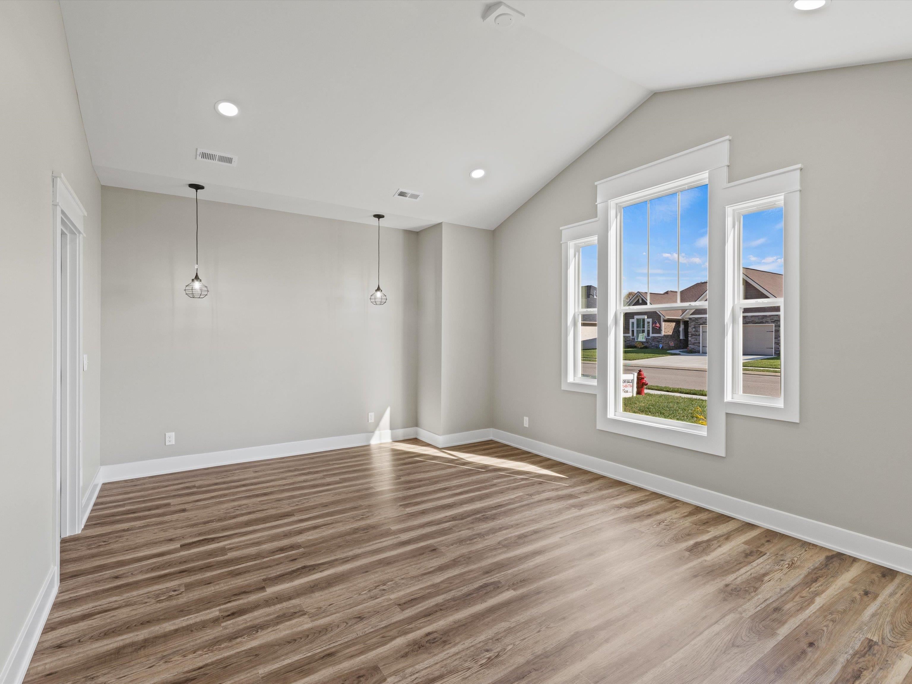 5572 Park Haven Bend, Owensboro, Kentucky 42303, 4 Bedrooms Bedrooms, ,2 BathroomsBathrooms,Single Family Residence,For Sale,Park Haven Bend,91022