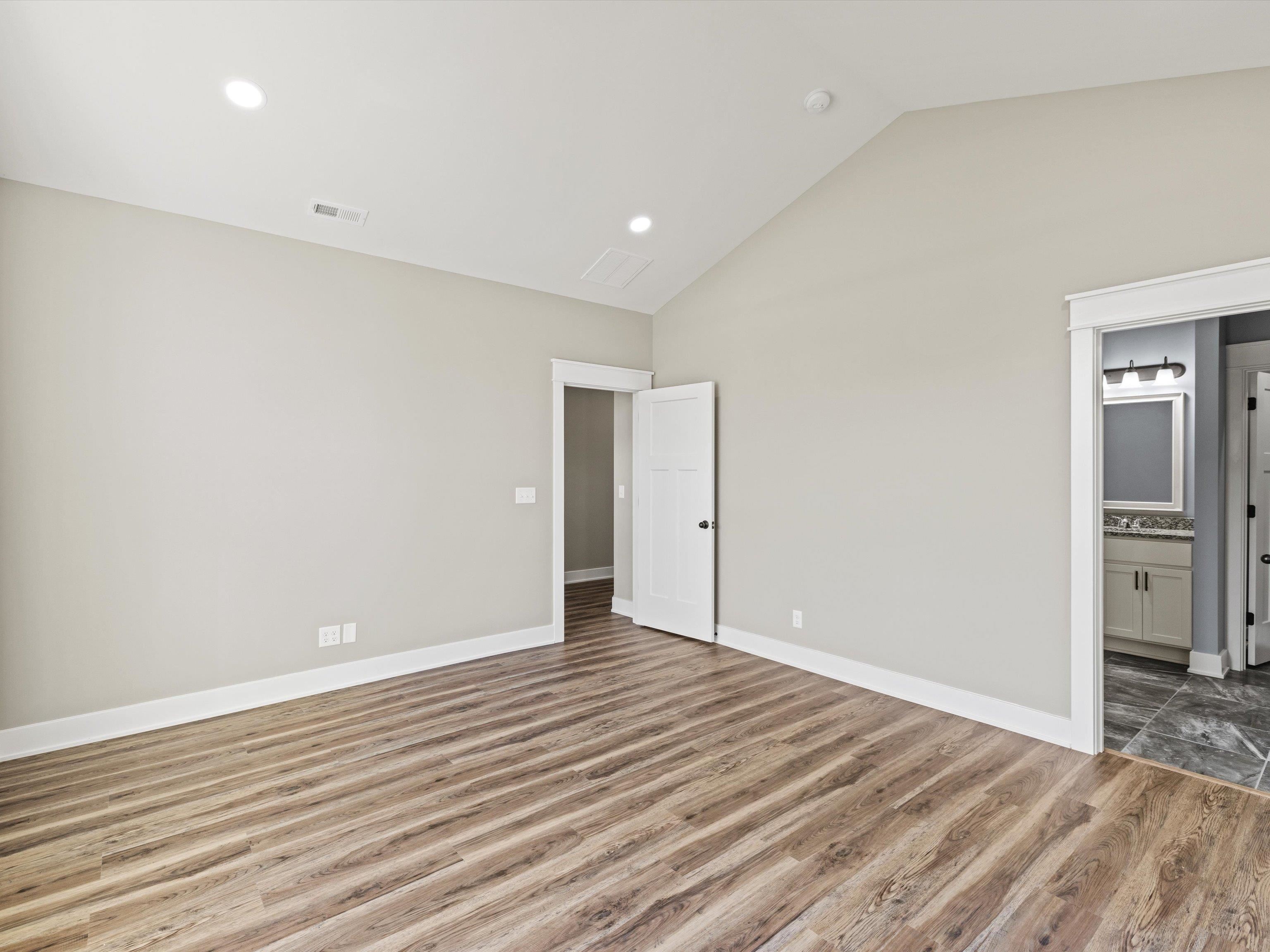 5572 Park Haven Bend, Owensboro, Kentucky 42303, 4 Bedrooms Bedrooms, ,2 BathroomsBathrooms,Single Family Residence,For Sale,Park Haven Bend,91022