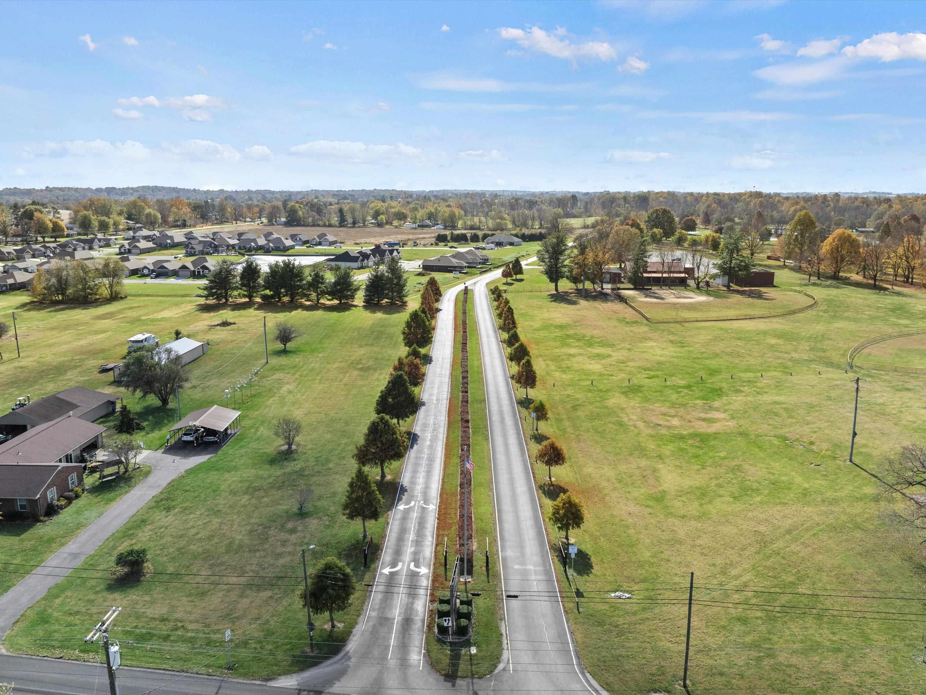 5572 Park Haven Bend, Owensboro, Kentucky 42303, 4 Bedrooms Bedrooms, ,2 BathroomsBathrooms,Single Family Residence,For Sale,Park Haven Bend,91022