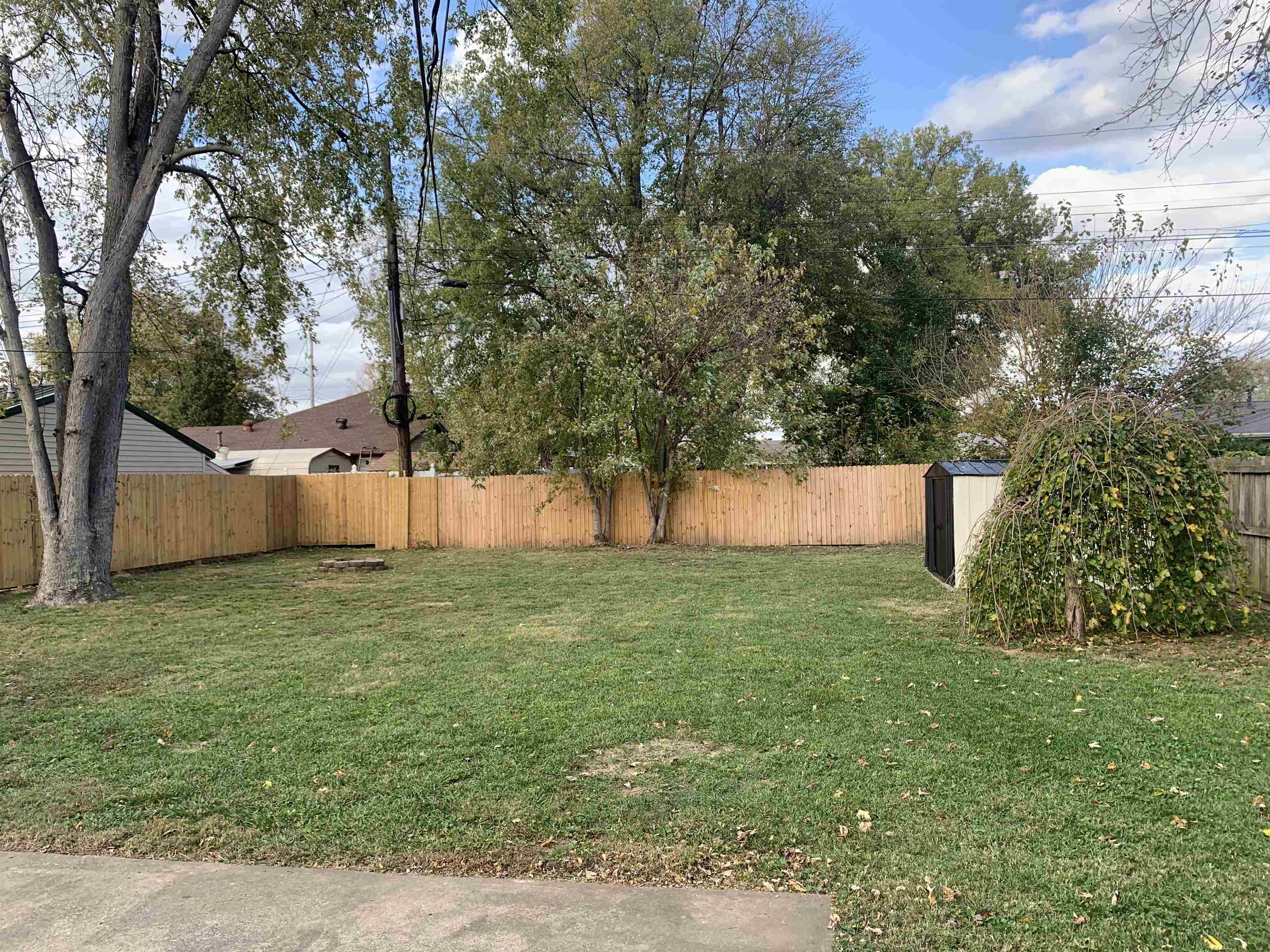 337 Wilder Drive, Owensboro, Kentucky 42301, 3 Bedrooms Bedrooms, ,1 BathroomBathrooms,Single Family Residence,For Sale,Wilder Drive,91023