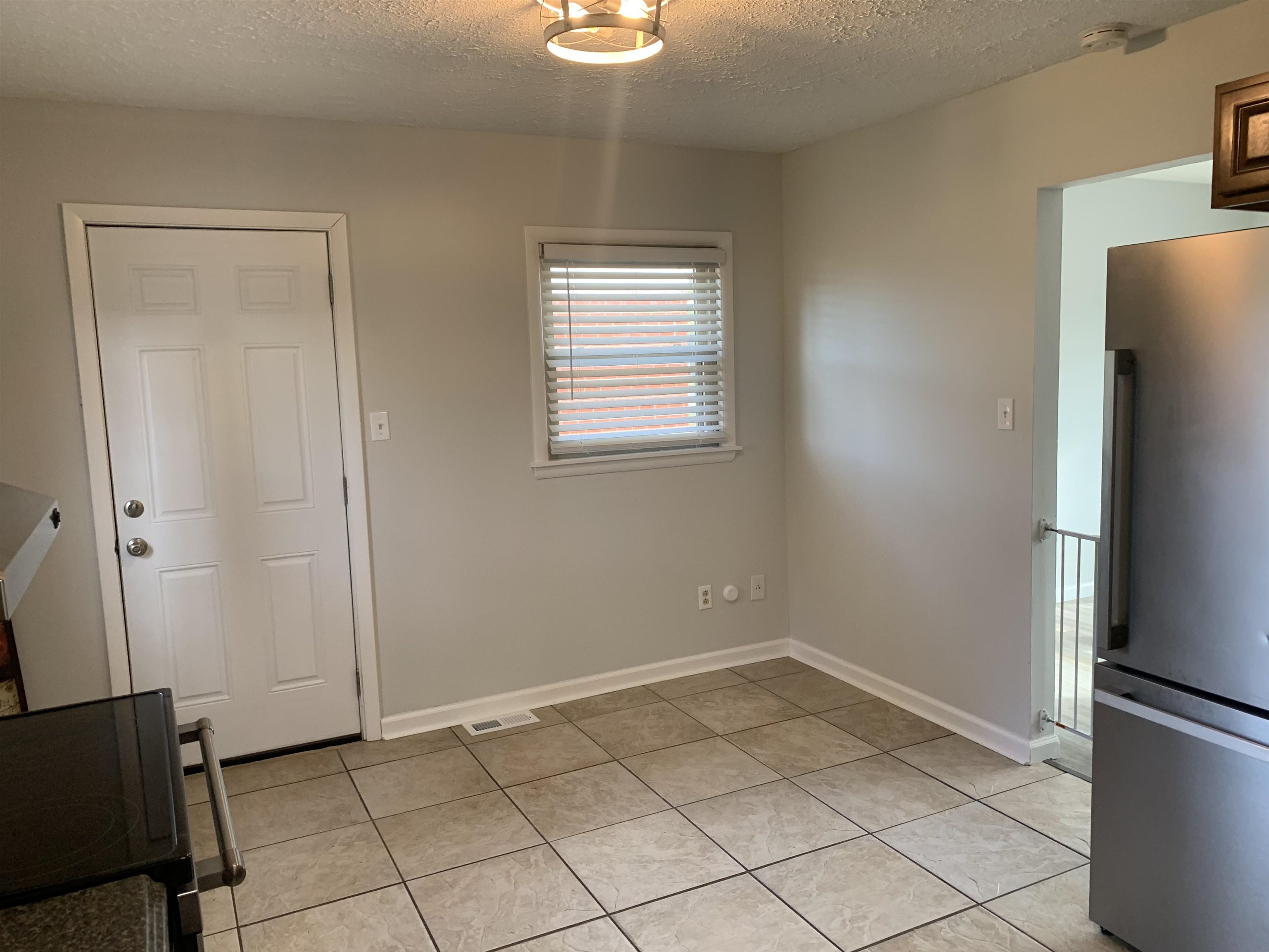 337 Wilder Drive, Owensboro, Kentucky 42301, 3 Bedrooms Bedrooms, ,1 BathroomBathrooms,Single Family Residence,For Sale,Wilder Drive,91023