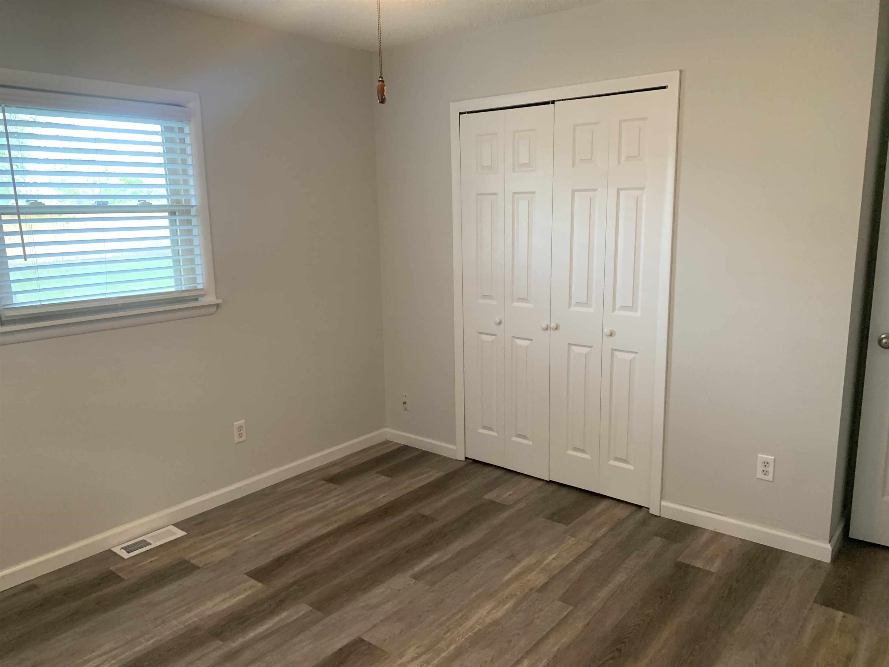 337 Wilder Drive, Owensboro, Kentucky 42301, 3 Bedrooms Bedrooms, ,1 BathroomBathrooms,Single Family Residence,For Sale,Wilder Drive,91023