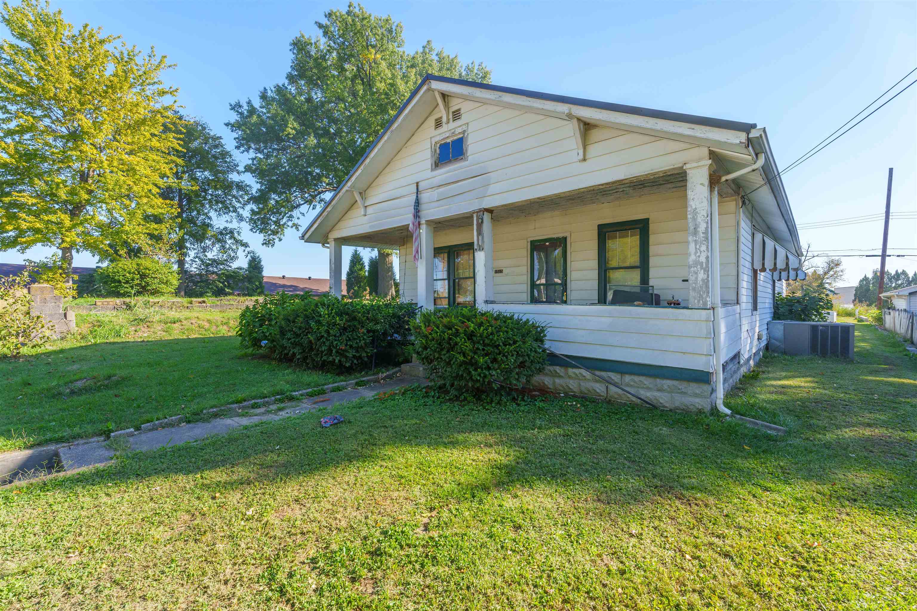 1515 Daviess St., Owensboro, Kentucky 42303, ,Mixed Use,For Sale,Daviess St.,91024