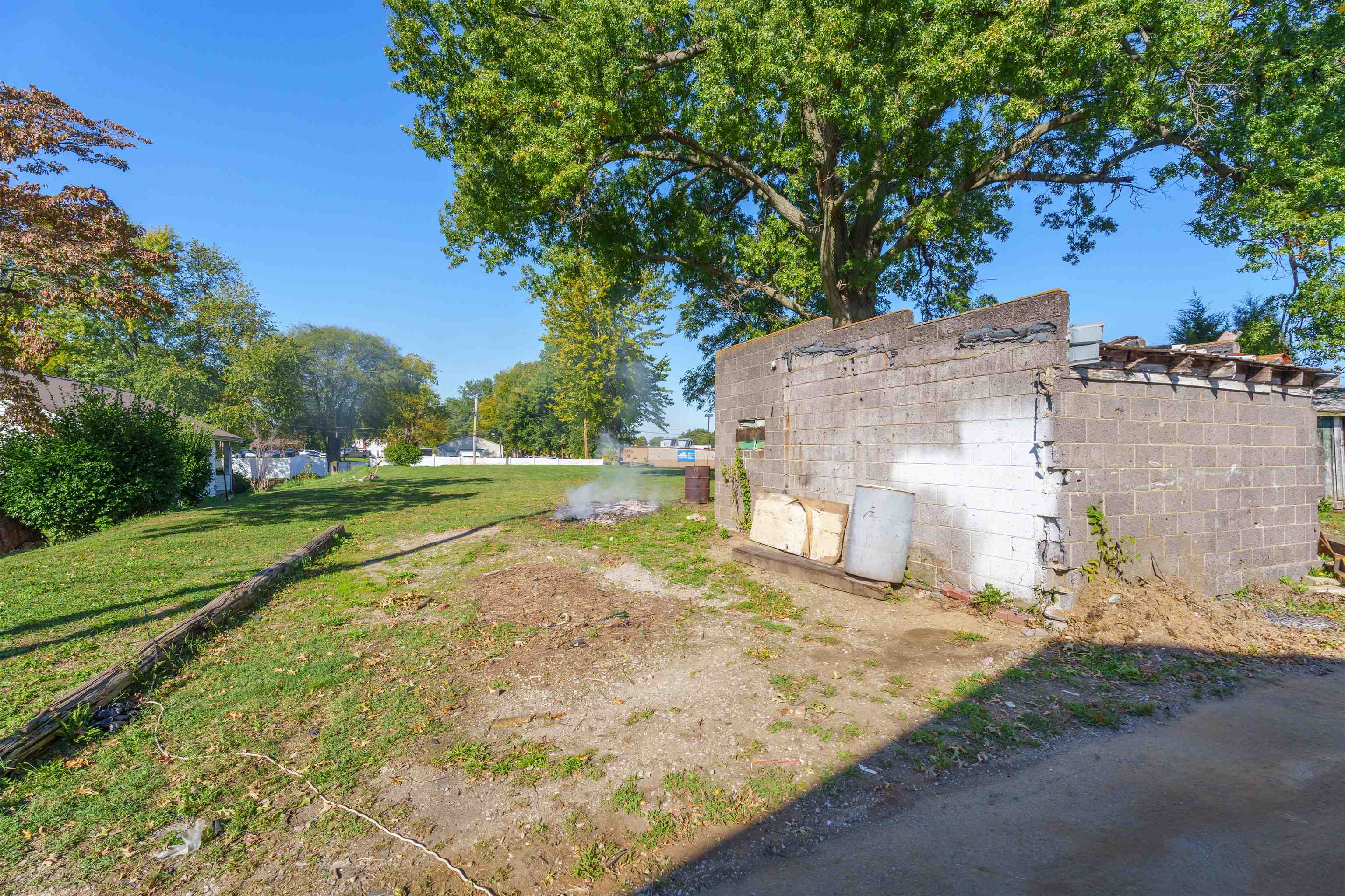 1515 Daviess St., Owensboro, Kentucky 42303, ,Mixed Use,For Sale,Daviess St.,91024