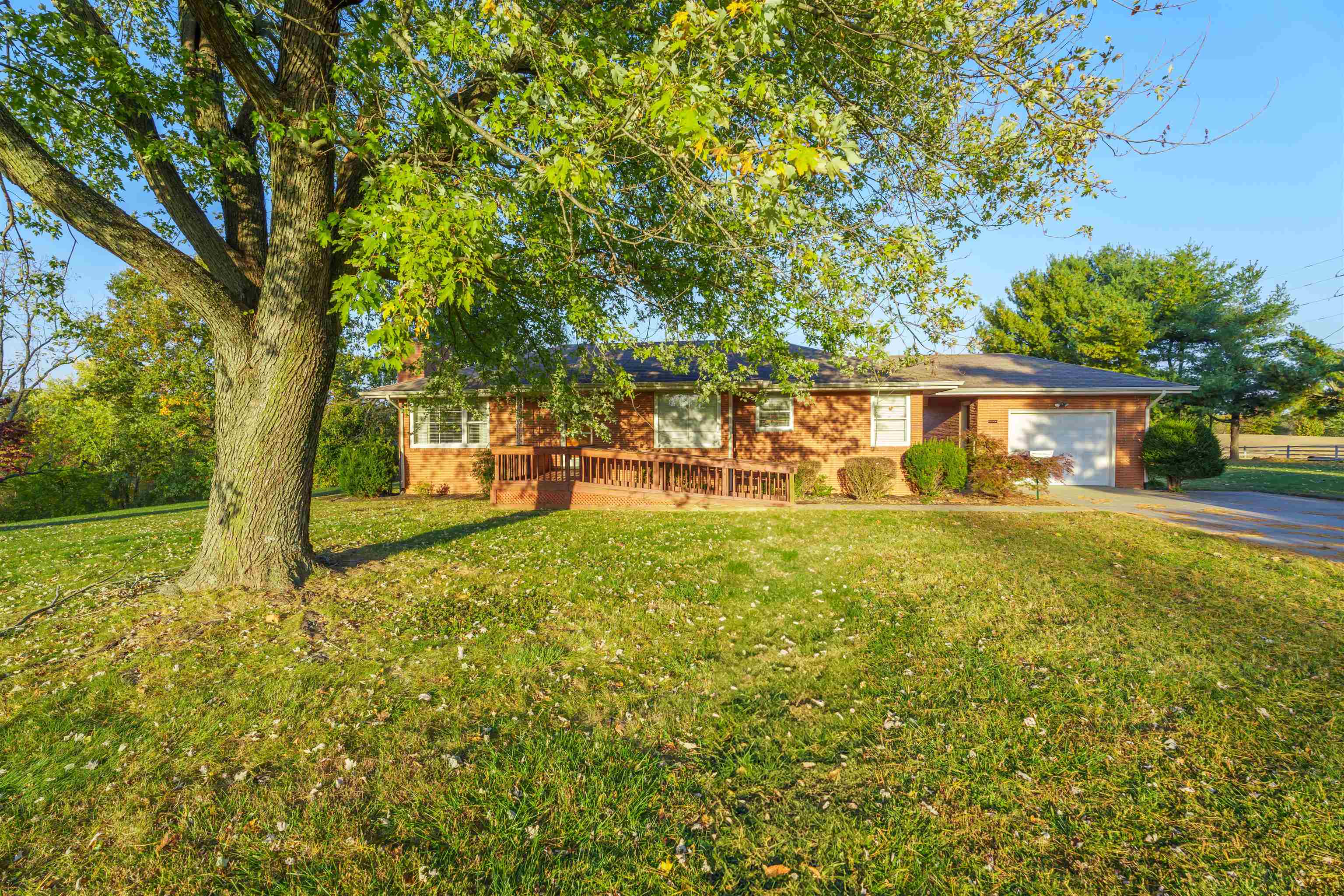 4941 Millers Mill Rd, Owensboro, Kentucky 42303, 3 Bedrooms Bedrooms, ,2 BathroomsBathrooms,Single Family Residence,For Sale,Millers Mill Rd,91025