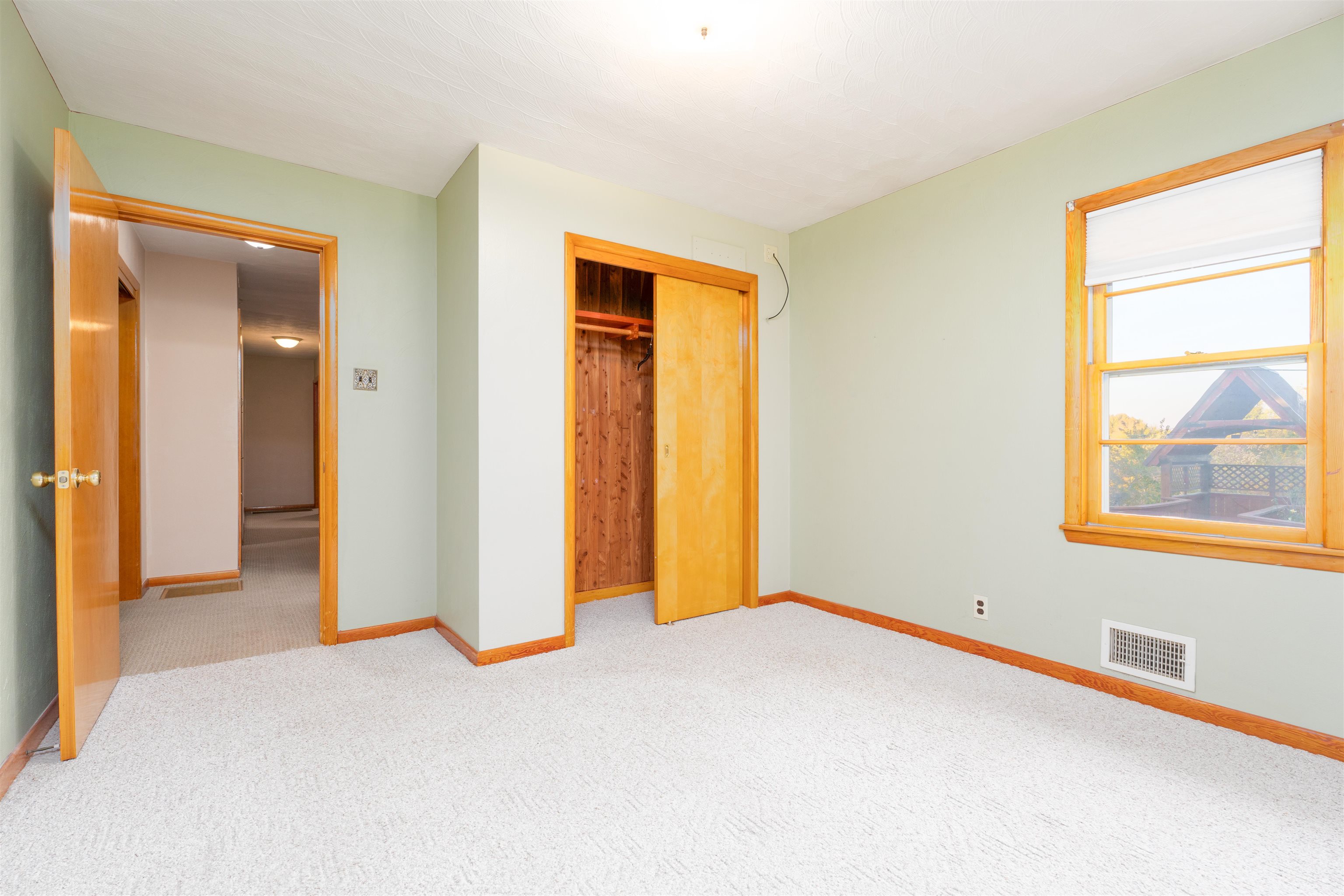 4941 Millers Mill Rd, Owensboro, Kentucky 42303, 3 Bedrooms Bedrooms, ,2 BathroomsBathrooms,Single Family Residence,For Sale,Millers Mill Rd,91025