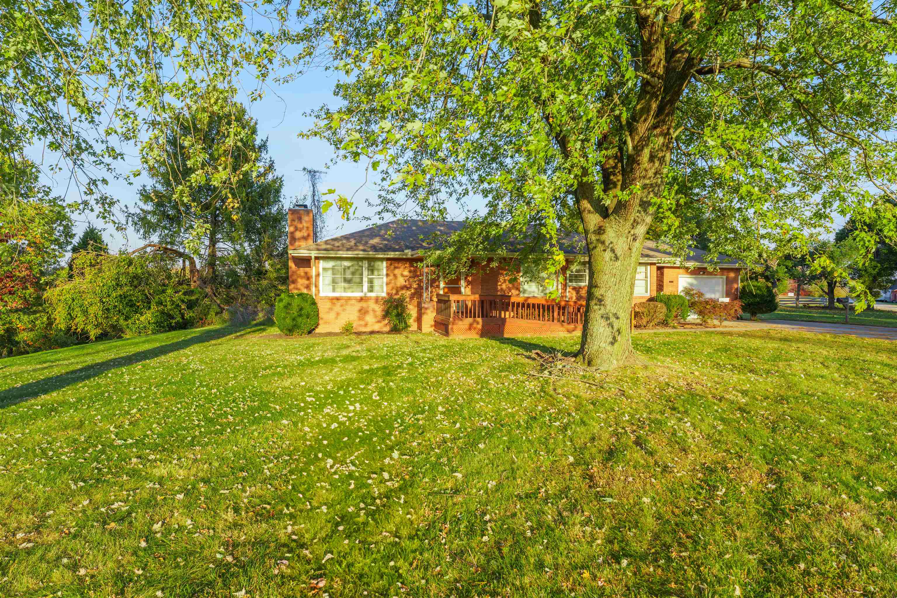 4941 Millers Mill Rd, Owensboro, Kentucky 42303, 3 Bedrooms Bedrooms, ,2 BathroomsBathrooms,Single Family Residence,For Sale,Millers Mill Rd,91025