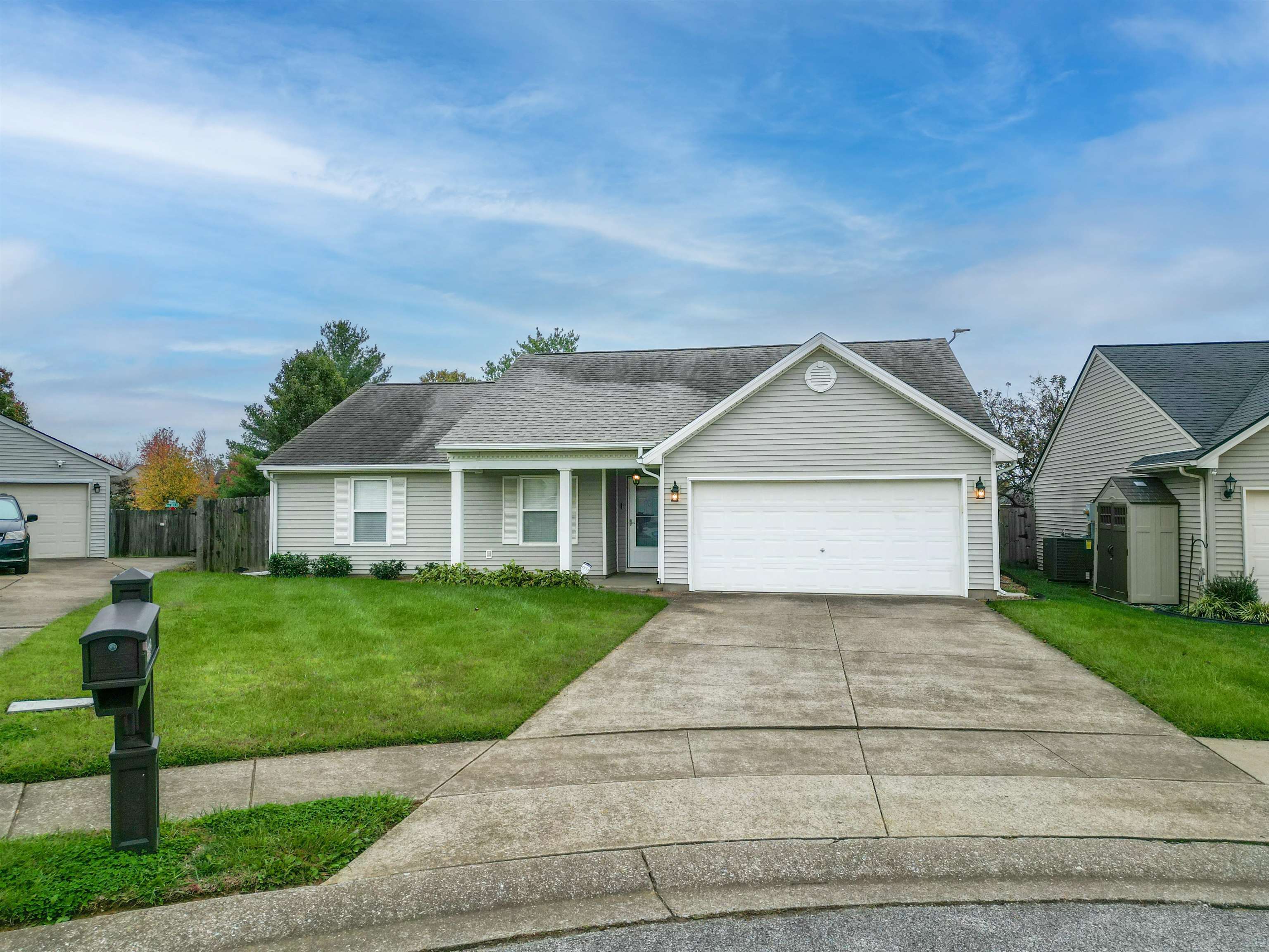 2218 Crossing Pointe, Owensboro, Kentucky 42303, 3 Bedrooms Bedrooms, ,2 BathroomsBathrooms,Single Family Residence,For Sale,Crossing Pointe,91040
