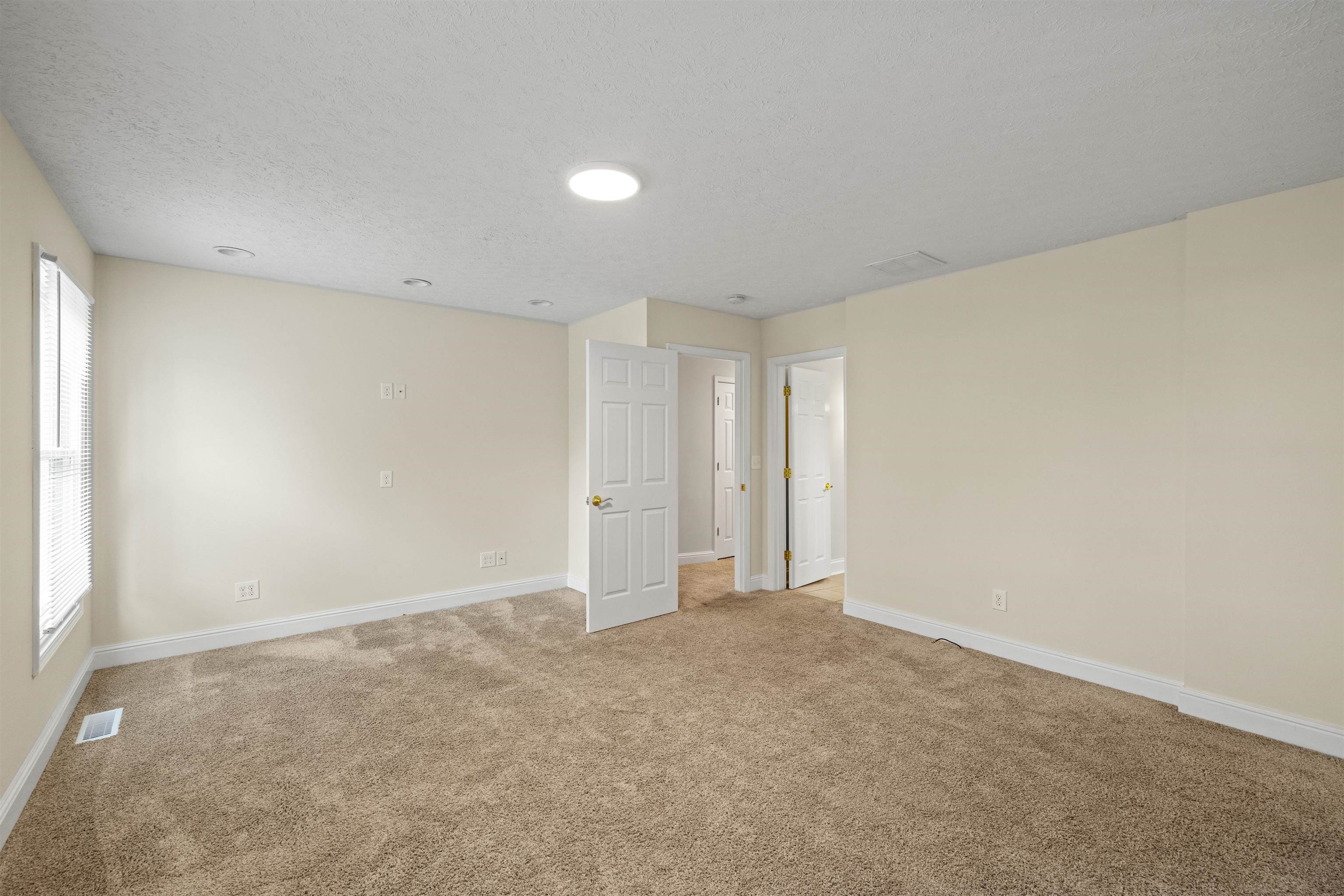 316 Dean Ct, Owensboro, Kentucky 42303, 3 Bedrooms Bedrooms, ,2 BathroomsBathrooms,Single Family Residence,For Sale,Dean Ct,91049