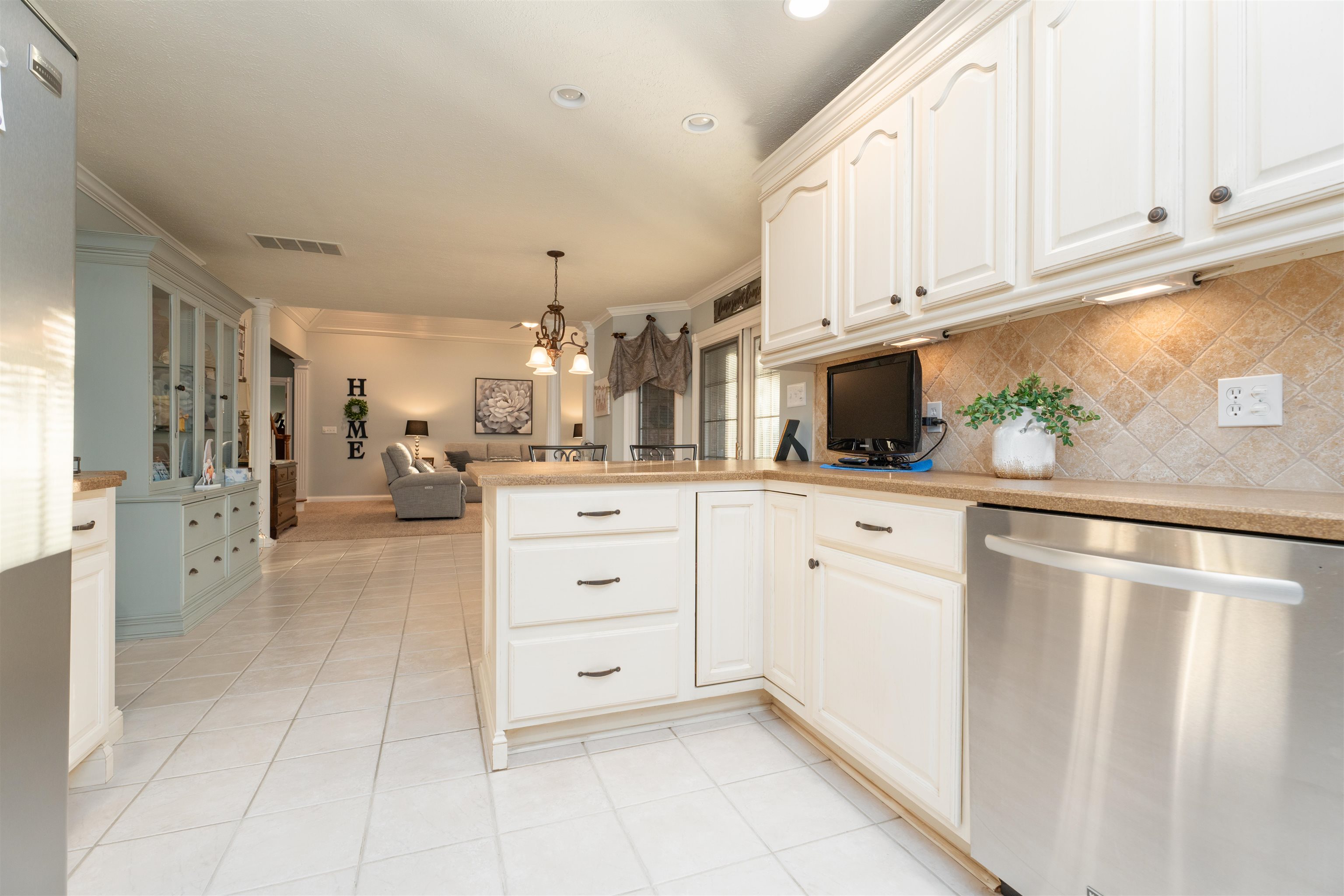 4721 Pecan Ridge Ct, Owensboro, Kentucky 42301, 4 Bedrooms Bedrooms, ,2 BathroomsBathrooms,Single Family Residence,For Sale,Pecan Ridge Ct,91050