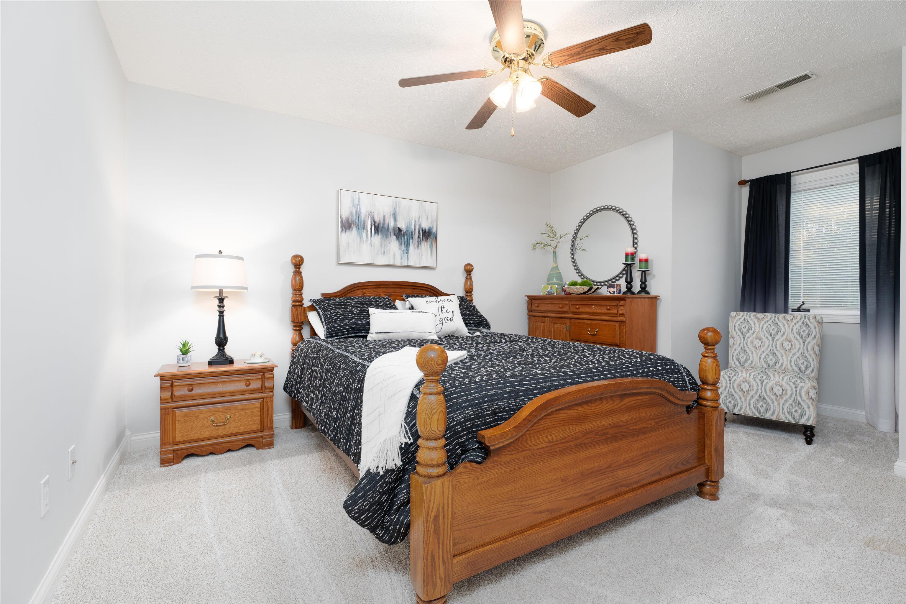 4721 Pecan Ridge Ct, Owensboro, Kentucky 42301, 4 Bedrooms Bedrooms, ,2 BathroomsBathrooms,Single Family Residence,For Sale,Pecan Ridge Ct,91050