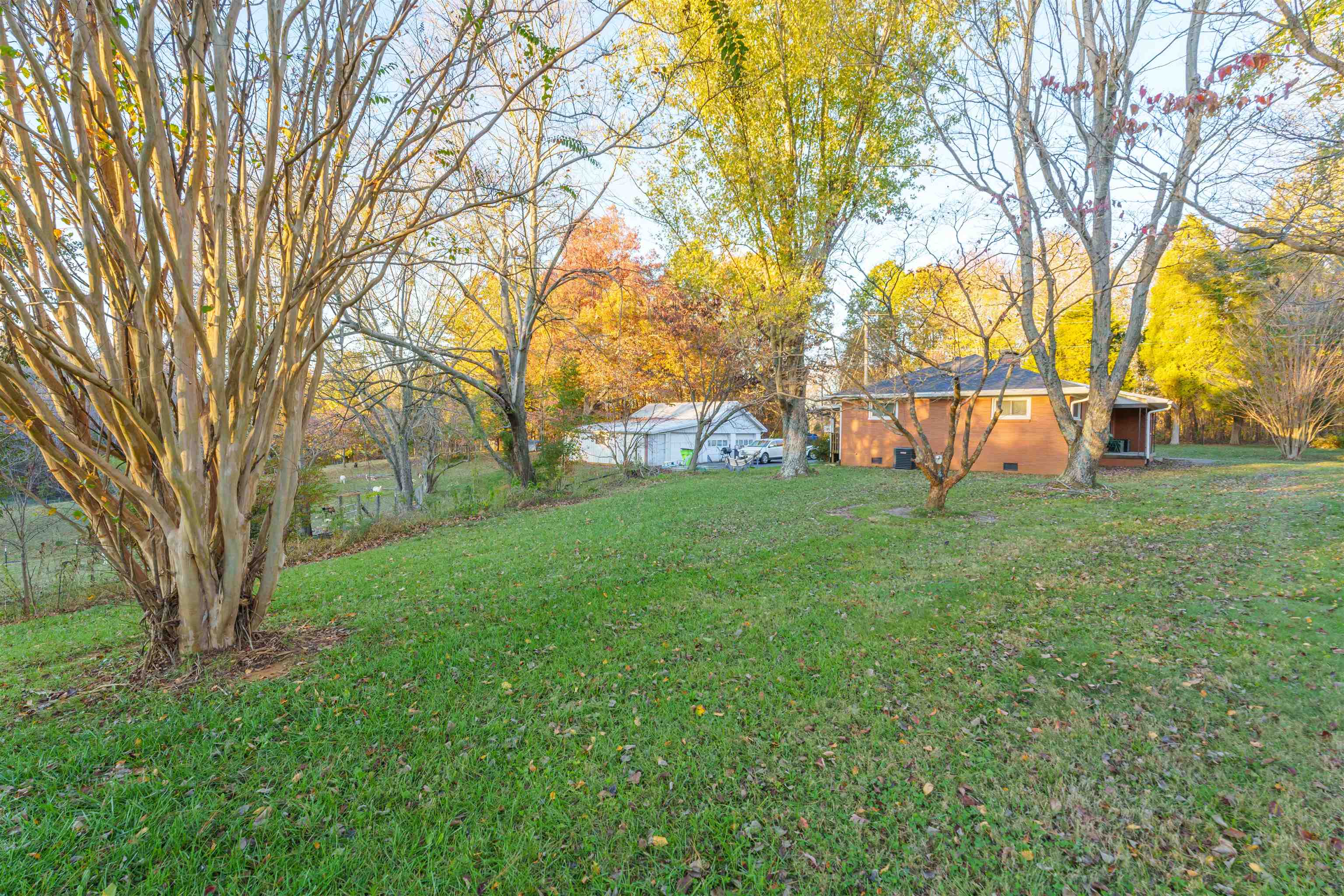 6815 Boston Laffoon, Philpot, Kentucky 42366, 3 Bedrooms Bedrooms, ,2 BathroomsBathrooms,Single Family Residence,For Sale,Boston Laffoon,91057