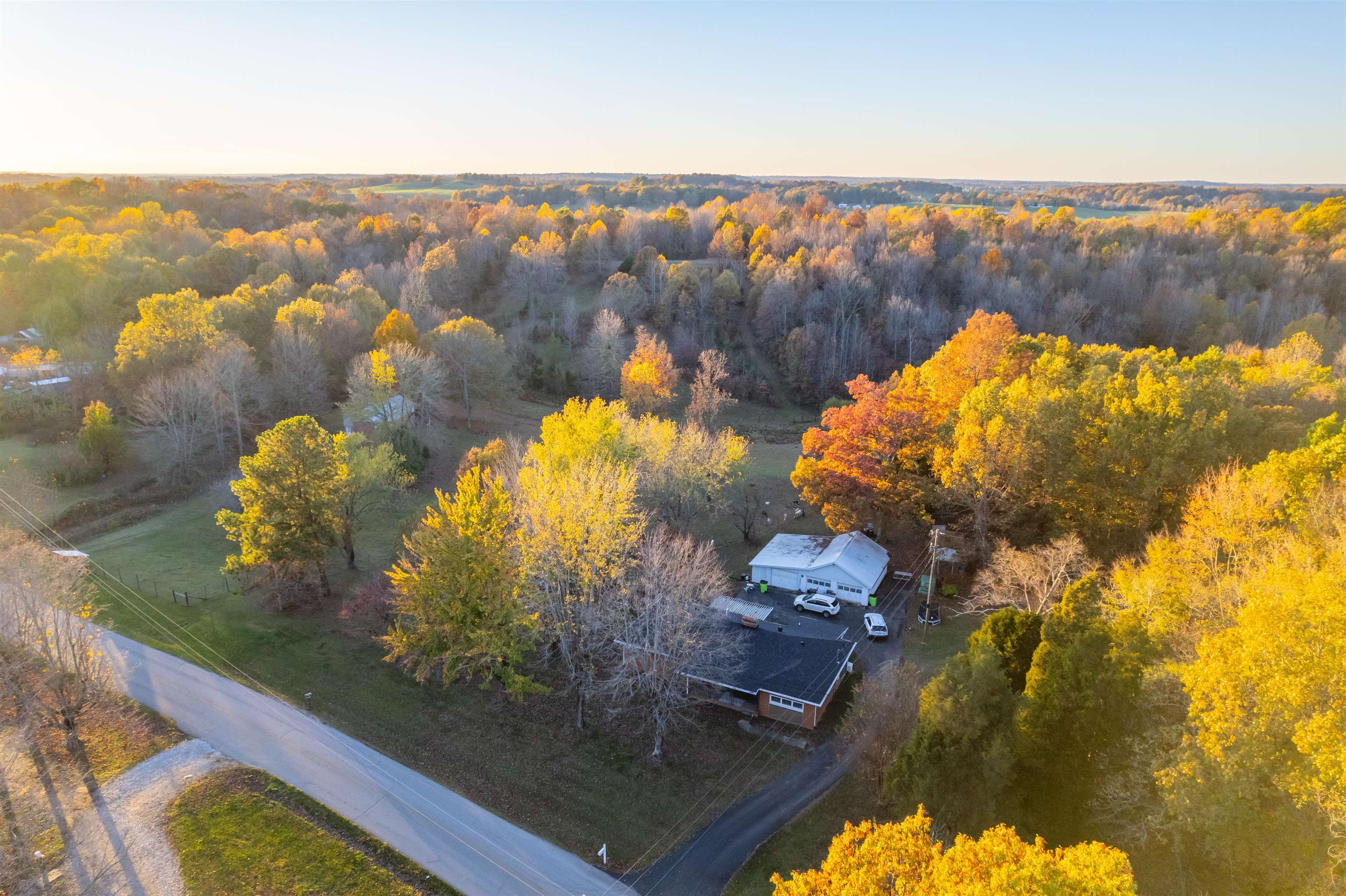 6815 Boston Laffoon, Philpot, Kentucky 42366, 3 Bedrooms Bedrooms, ,2 BathroomsBathrooms,Single Family Residence,For Sale,Boston Laffoon,91057