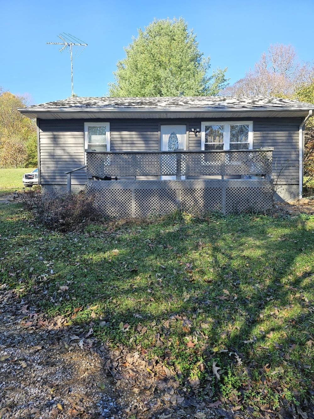 1076 Yelvington Lane, Maceo, Kentucky 42355, 2 Bedrooms Bedrooms, ,1 BathroomBathrooms,Single Family Residence,For Sale,Yelvington Lane,91061