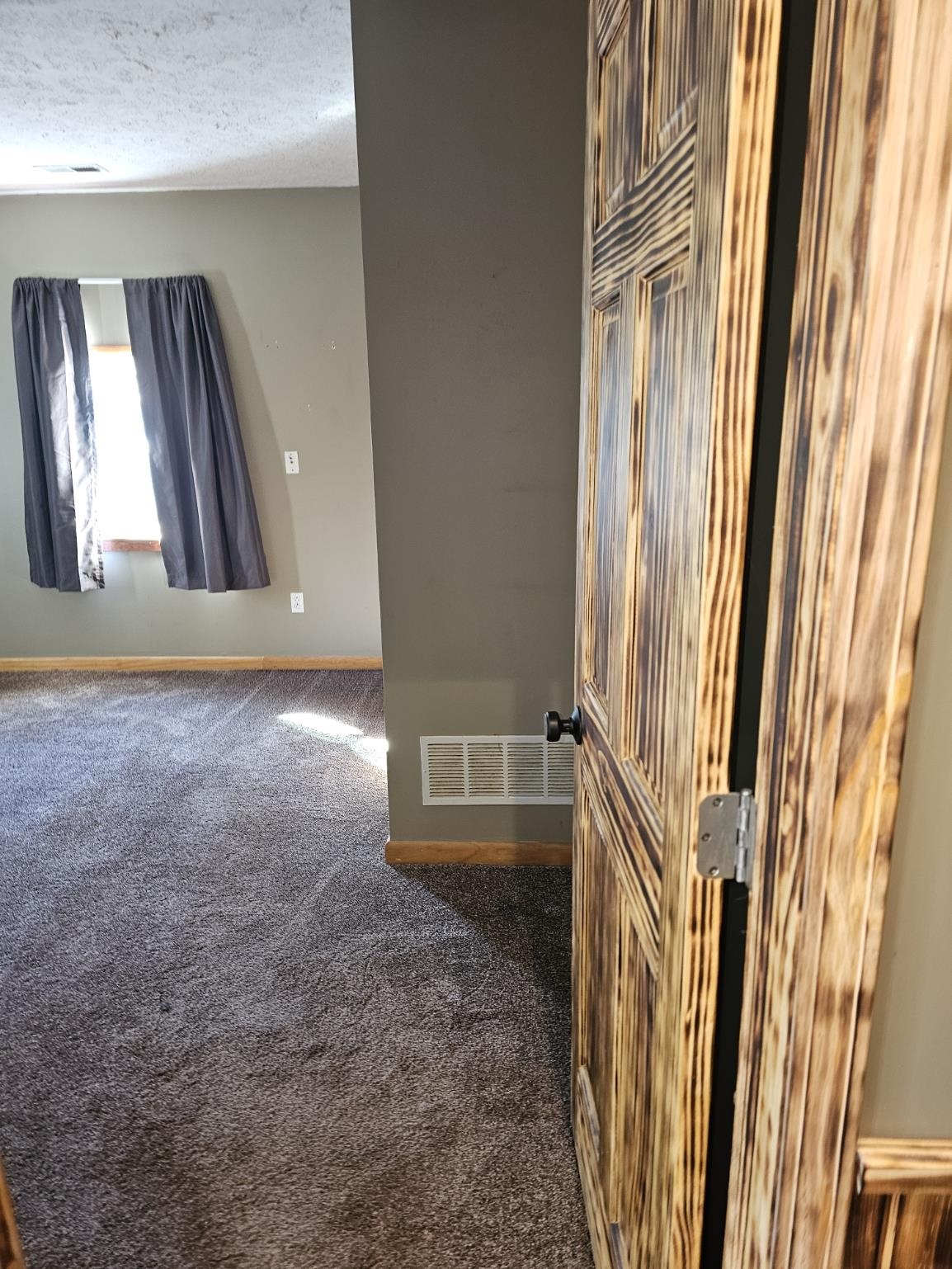 1076 Yelvington Lane, Maceo, Kentucky 42355, 2 Bedrooms Bedrooms, ,1 BathroomBathrooms,Single Family Residence,For Sale,Yelvington Lane,91061