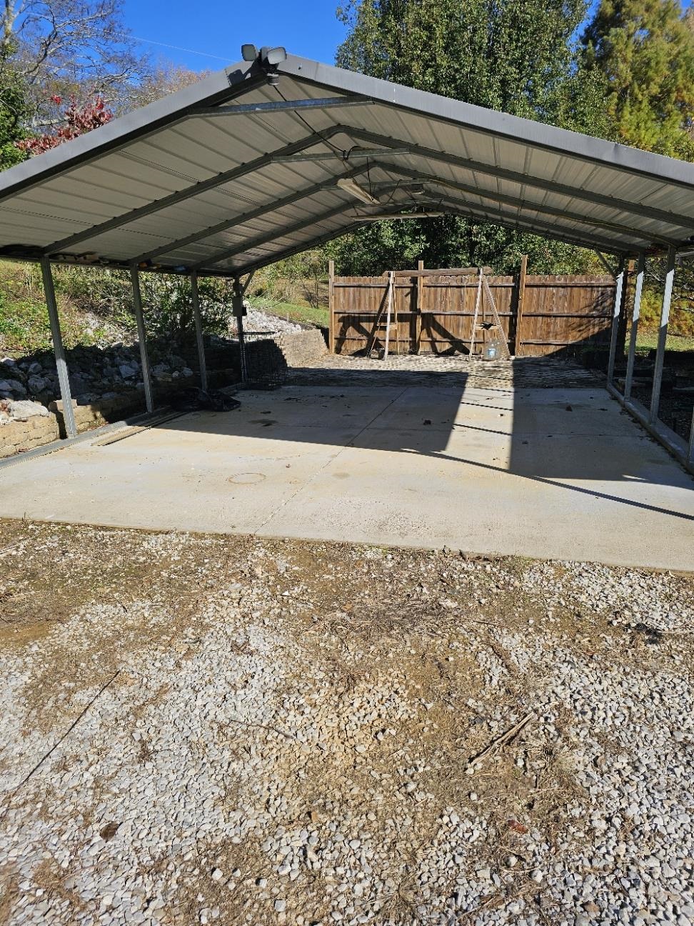 1076 Yelvington Lane, Maceo, Kentucky 42355, 2 Bedrooms Bedrooms, ,1 BathroomBathrooms,Single Family Residence,For Sale,Yelvington Lane,91061