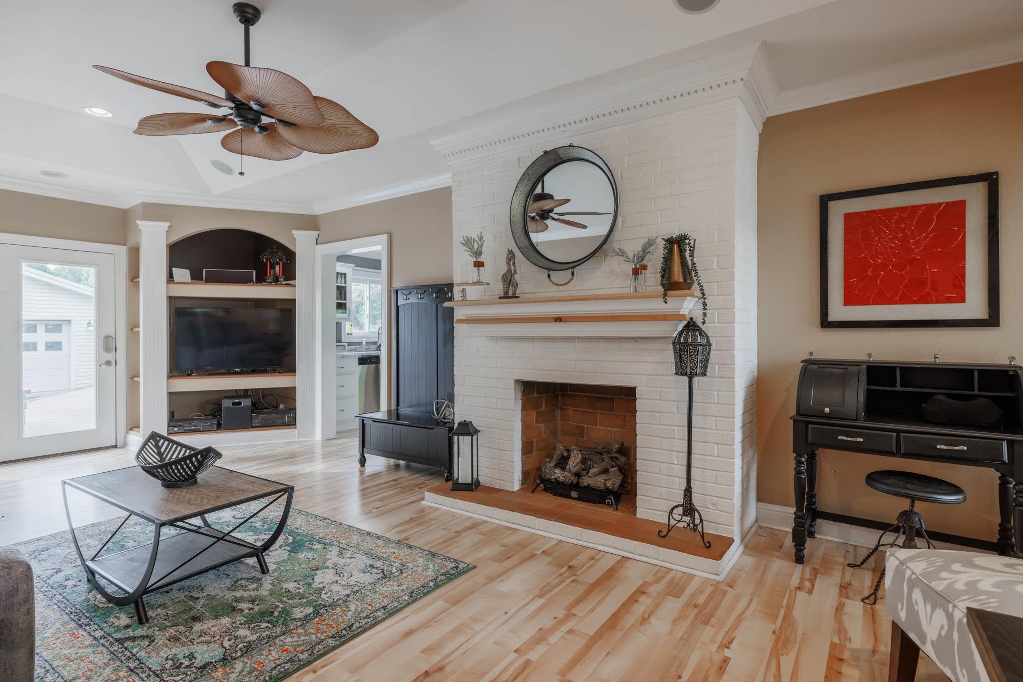 4440 New Hartford Road, Owensboro, Kentucky 42303, 2 Bedrooms Bedrooms, ,1 BathroomBathrooms,Single Family Residence,For Sale,New Hartford Road,91068