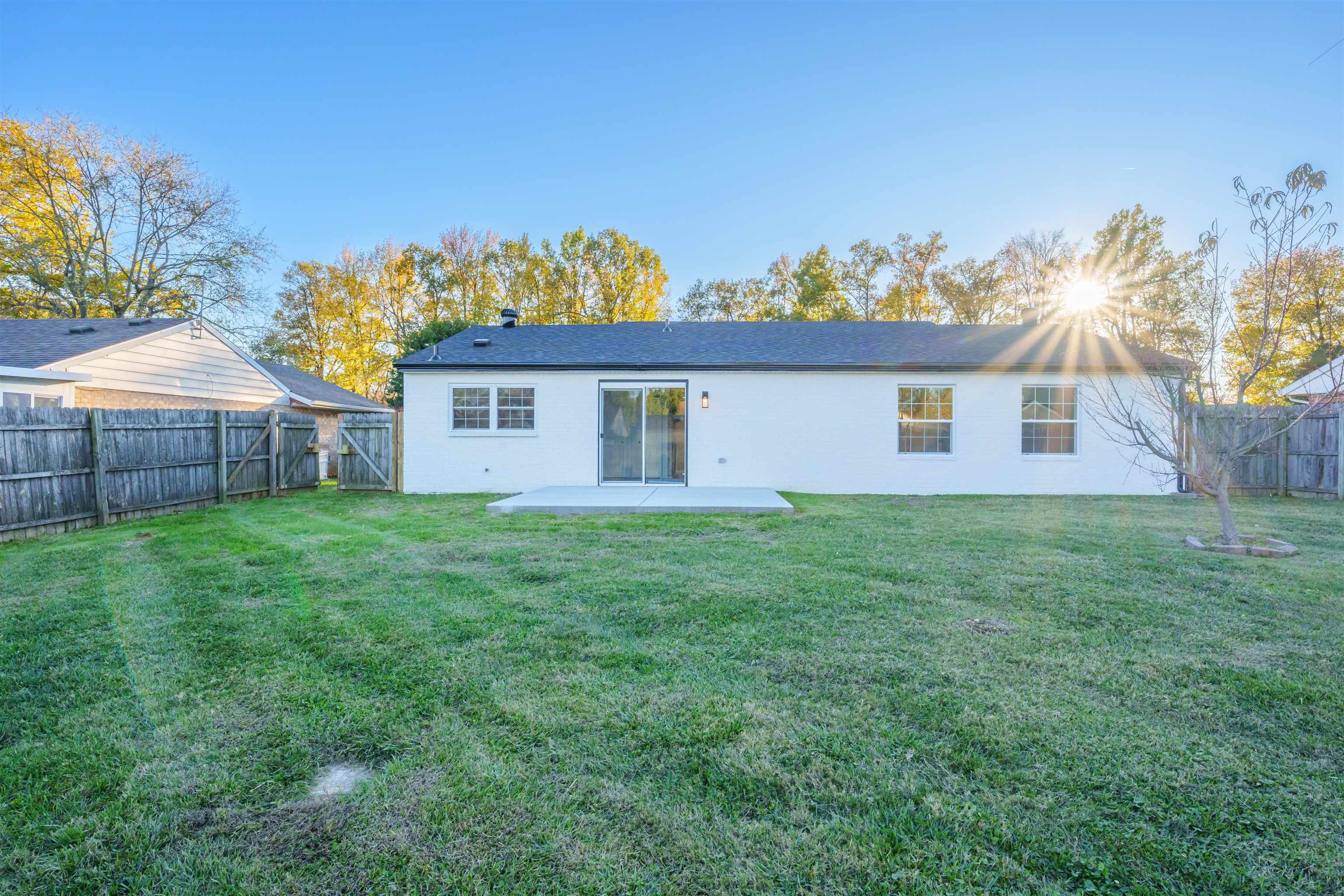 839 Mary Lou Ct, Owensboro, Kentucky 42303, 4 Bedrooms Bedrooms, ,2 BathroomsBathrooms,Single Family Residence,For Sale,Mary Lou Ct,91072