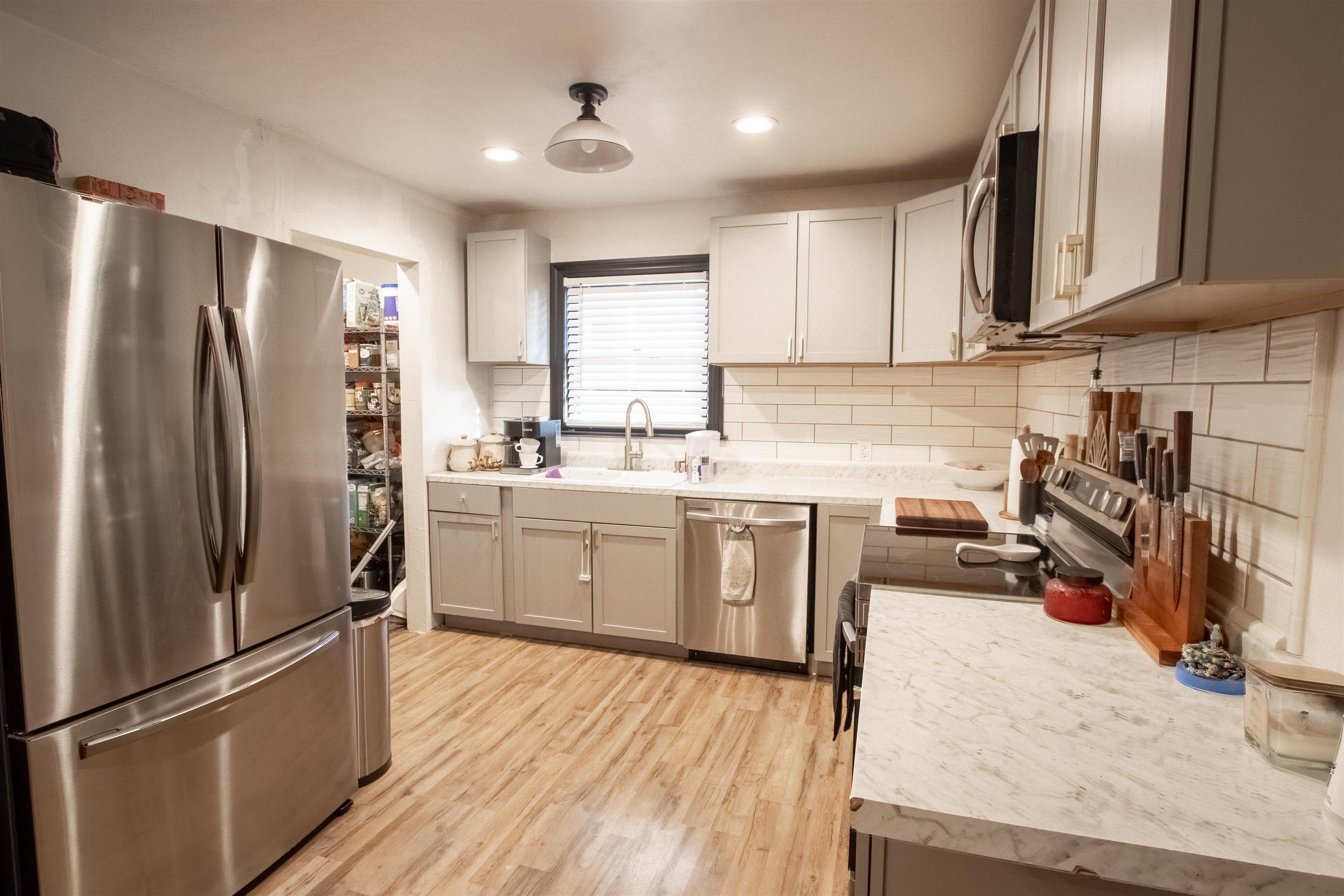 1900 Cherokee Drive, Owensboro, Kentucky 42301, 3 Bedrooms Bedrooms, ,1 BathroomBathrooms,Single Family Residence,For Sale,Cherokee Drive,91076