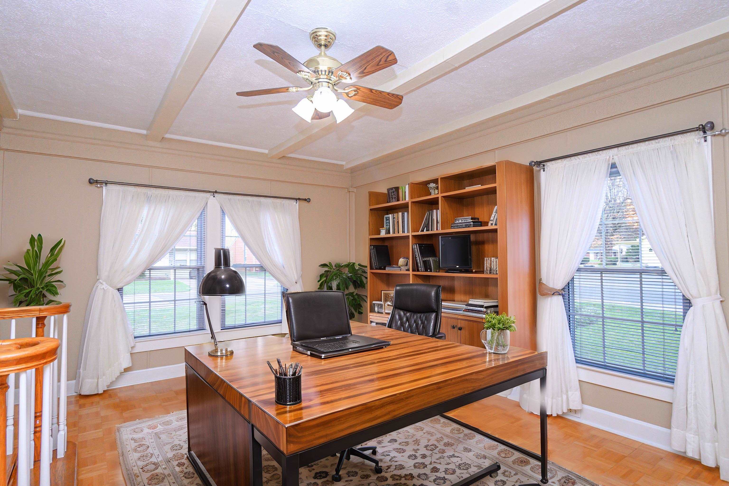 2600 Griffith Ave, Owensboro, Kentucky 42301, 2 Bedrooms Bedrooms, ,1 BathroomBathrooms,Single Family Residence,For Sale,Griffith Ave,91077