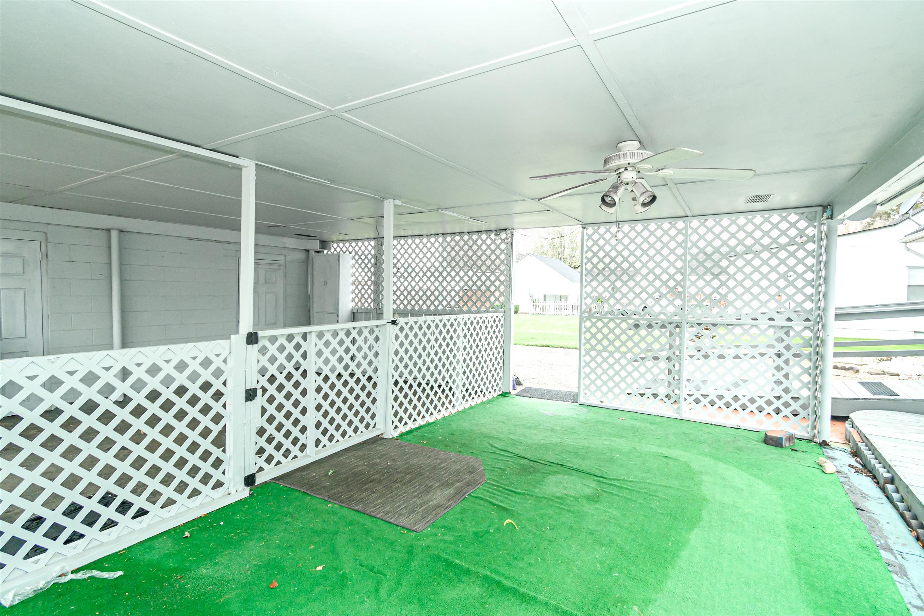 2600 Griffith Ave, Owensboro, Kentucky 42301, 2 Bedrooms Bedrooms, ,1 BathroomBathrooms,Single Family Residence,For Sale,Griffith Ave,91077
