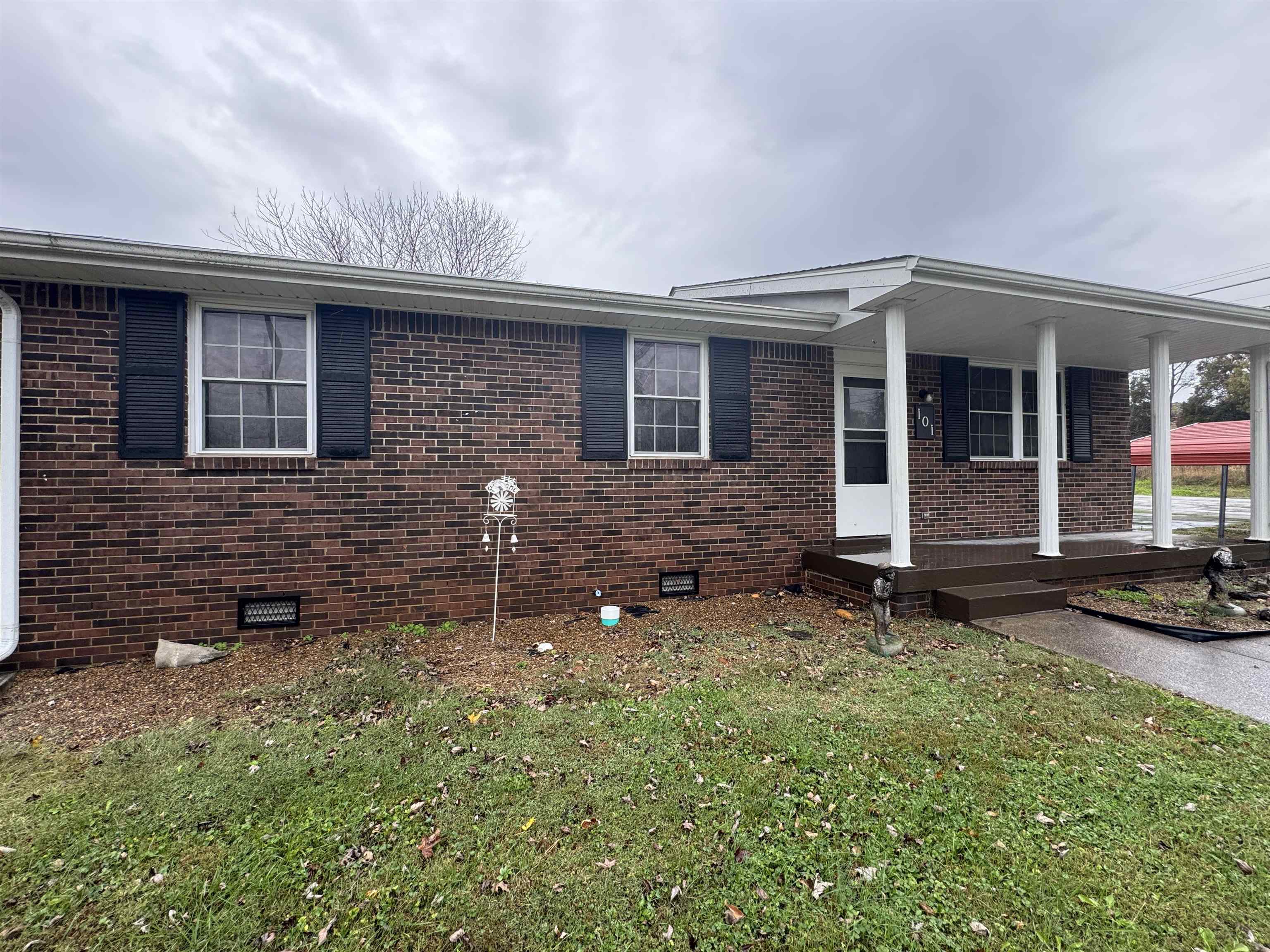101 Modern Maid Drive, Russellville, Kentucky 42276, 3 Bedrooms Bedrooms, ,1 BathroomBathrooms,Single Family Residence,For Sale,Modern Maid Drive,91078
