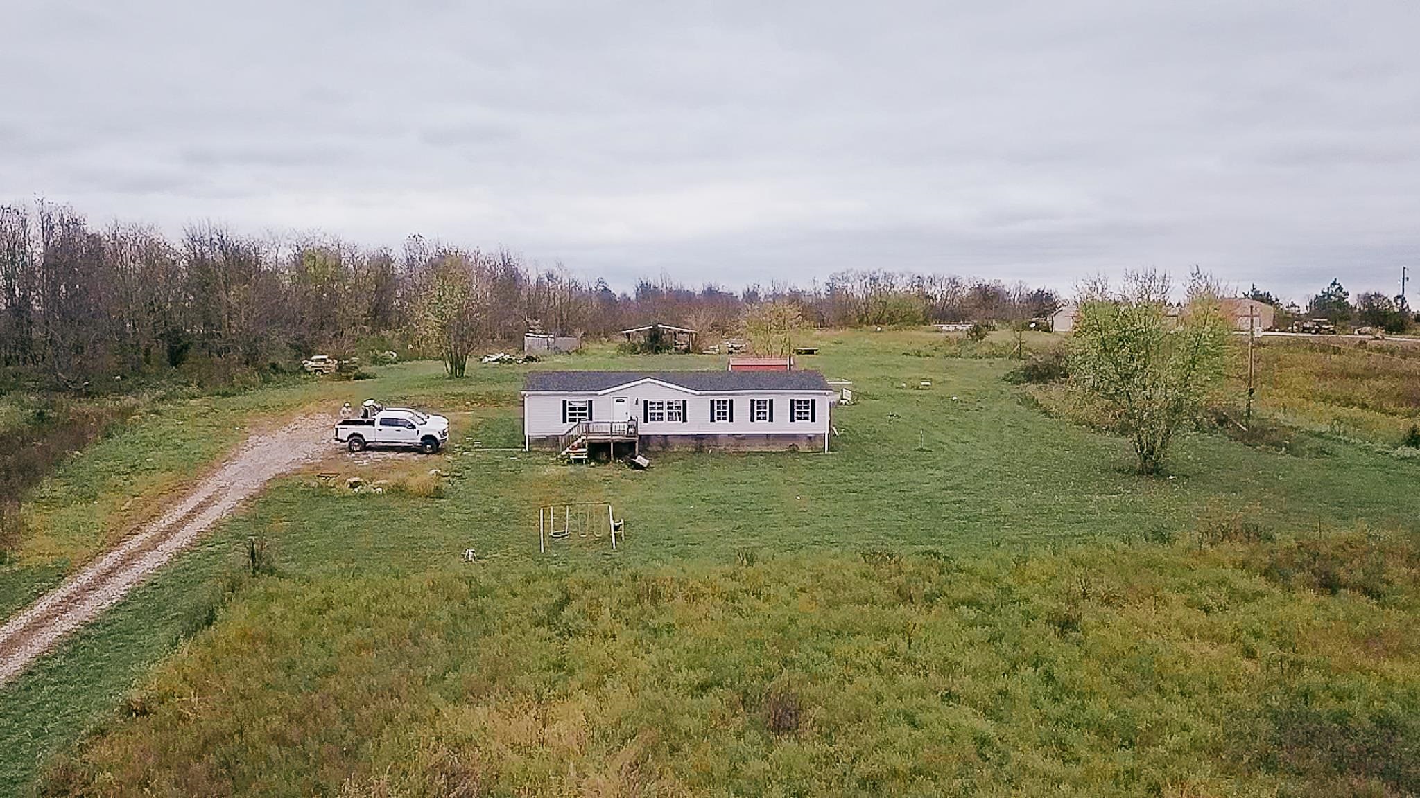 9235 Hwy. 815, Owensboro, Kentucky 42301, 3 Bedrooms Bedrooms, ,2 BathroomsBathrooms,Single Family Residence,For Sale,Hwy. 815,91082