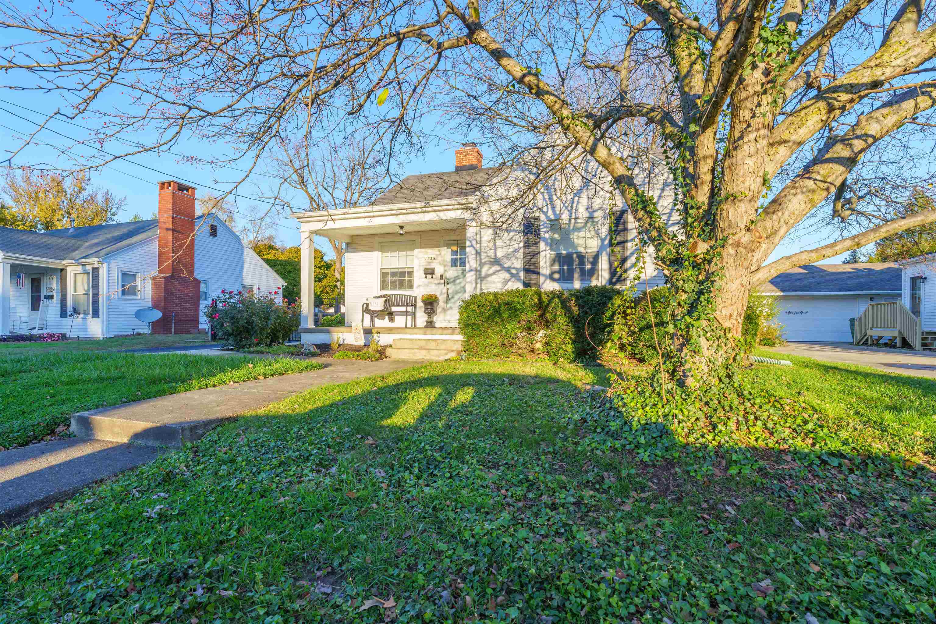 1925 Griffith Ave., Owensboro, Kentucky 42301, 3 Bedrooms Bedrooms, ,2 BathroomsBathrooms,Single Family Residence,For Sale,Griffith Ave.,91094