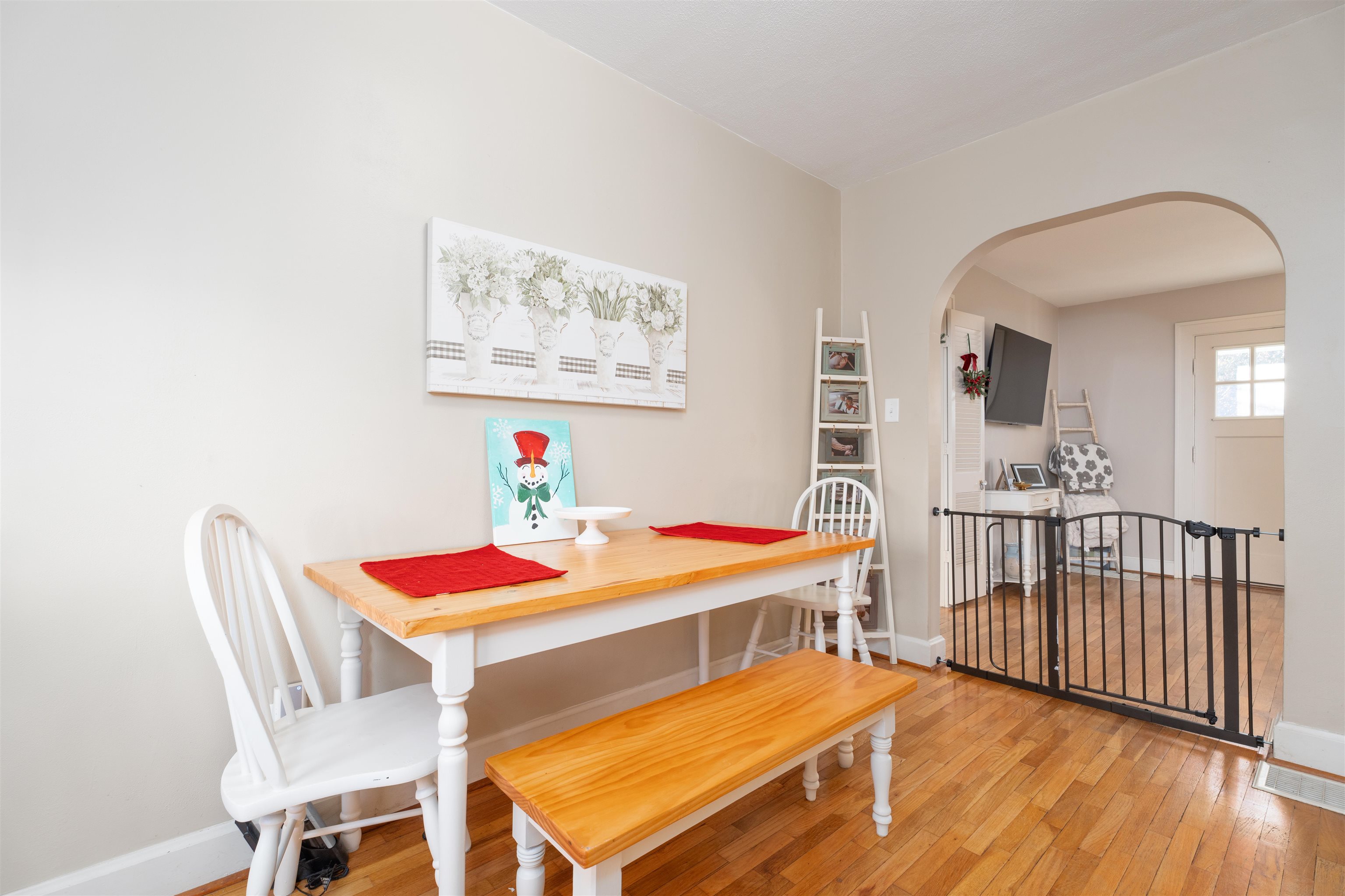 1925 Griffith Ave., Owensboro, Kentucky 42301, 3 Bedrooms Bedrooms, ,2 BathroomsBathrooms,Single Family Residence,For Sale,Griffith Ave.,91094