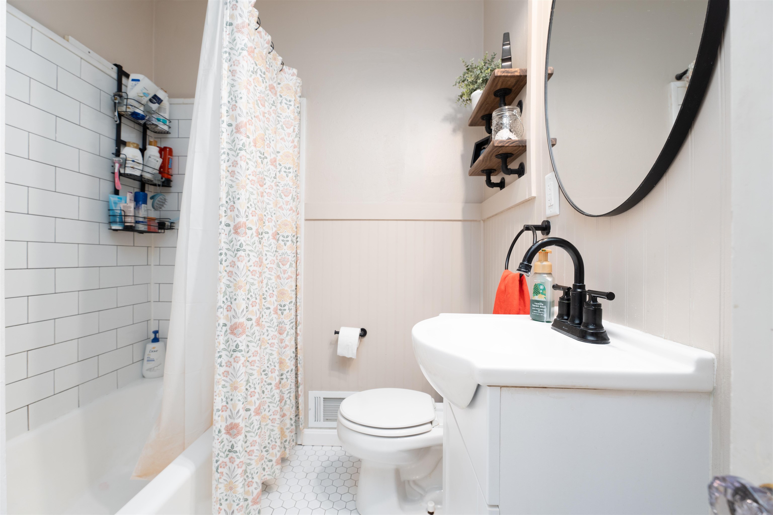 1925 Griffith Ave., Owensboro, Kentucky 42301, 3 Bedrooms Bedrooms, ,2 BathroomsBathrooms,Single Family Residence,For Sale,Griffith Ave.,91094
