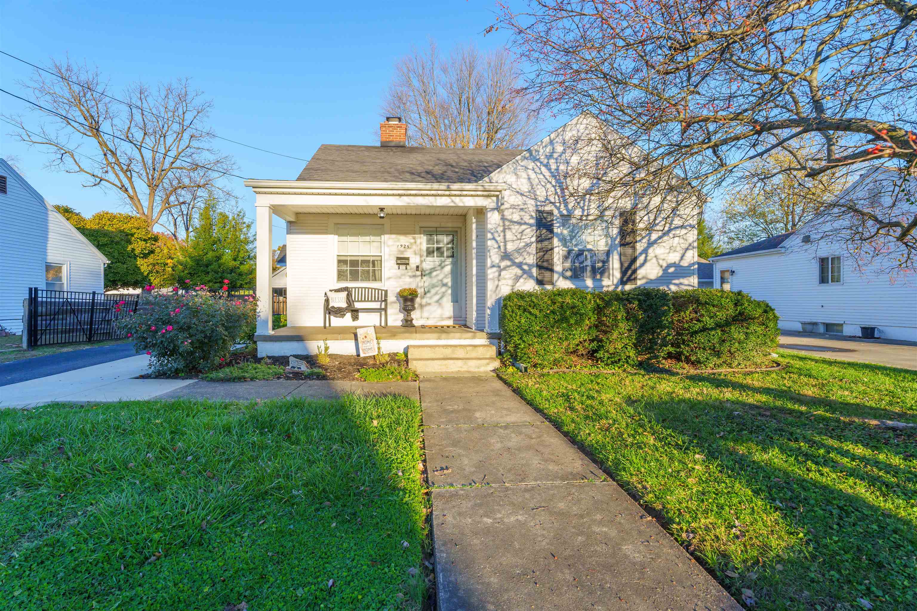 1925 Griffith Ave., Owensboro, Kentucky 42301, 3 Bedrooms Bedrooms, ,2 BathroomsBathrooms,Single Family Residence,For Sale,Griffith Ave.,91094