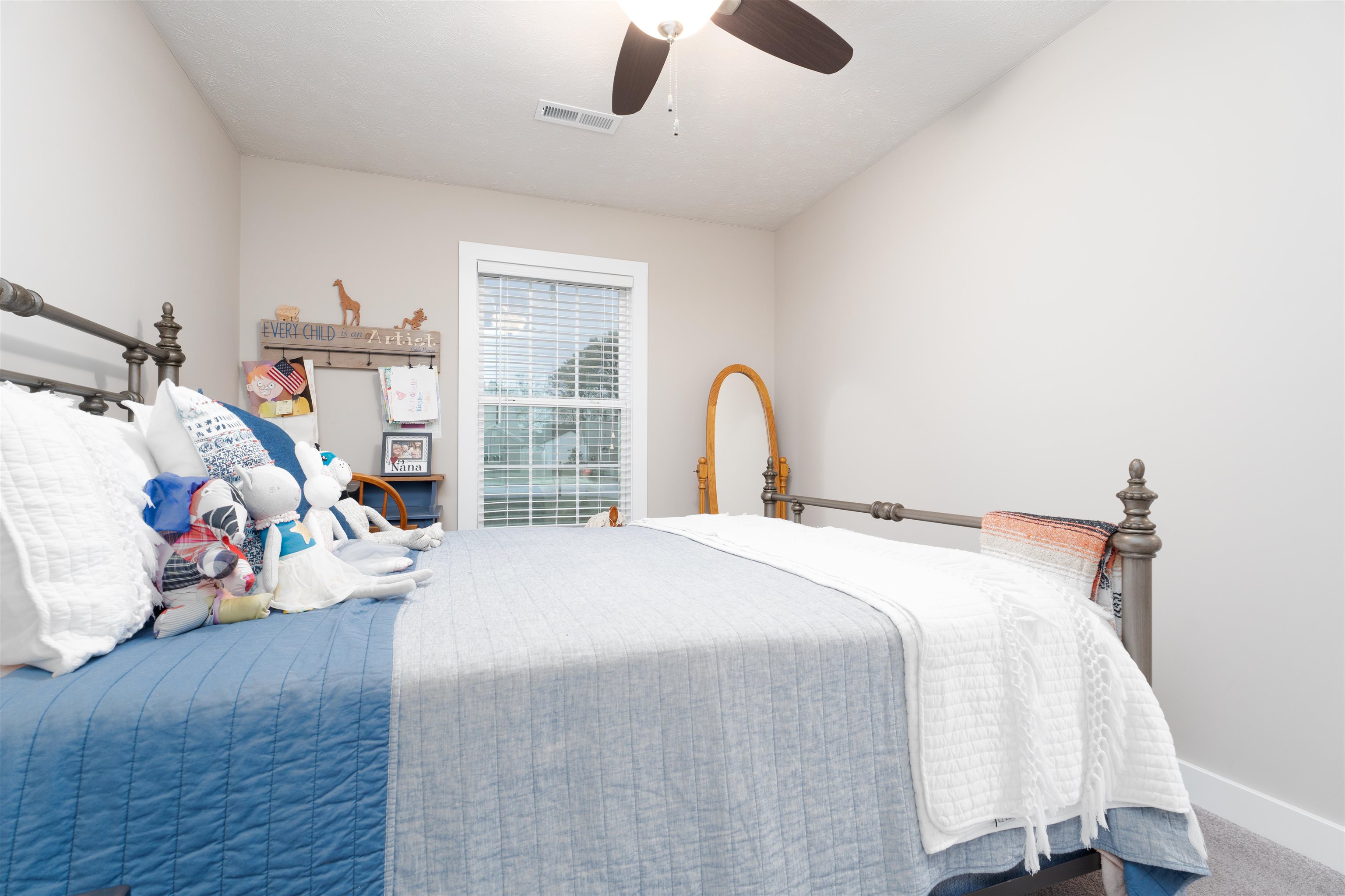 404 Bluegrass Dr, Lewisport, Kentucky 42351, 2 Bedrooms Bedrooms, ,2 BathroomsBathrooms,Single Family Residence,For Sale,Bluegrass Dr,91095