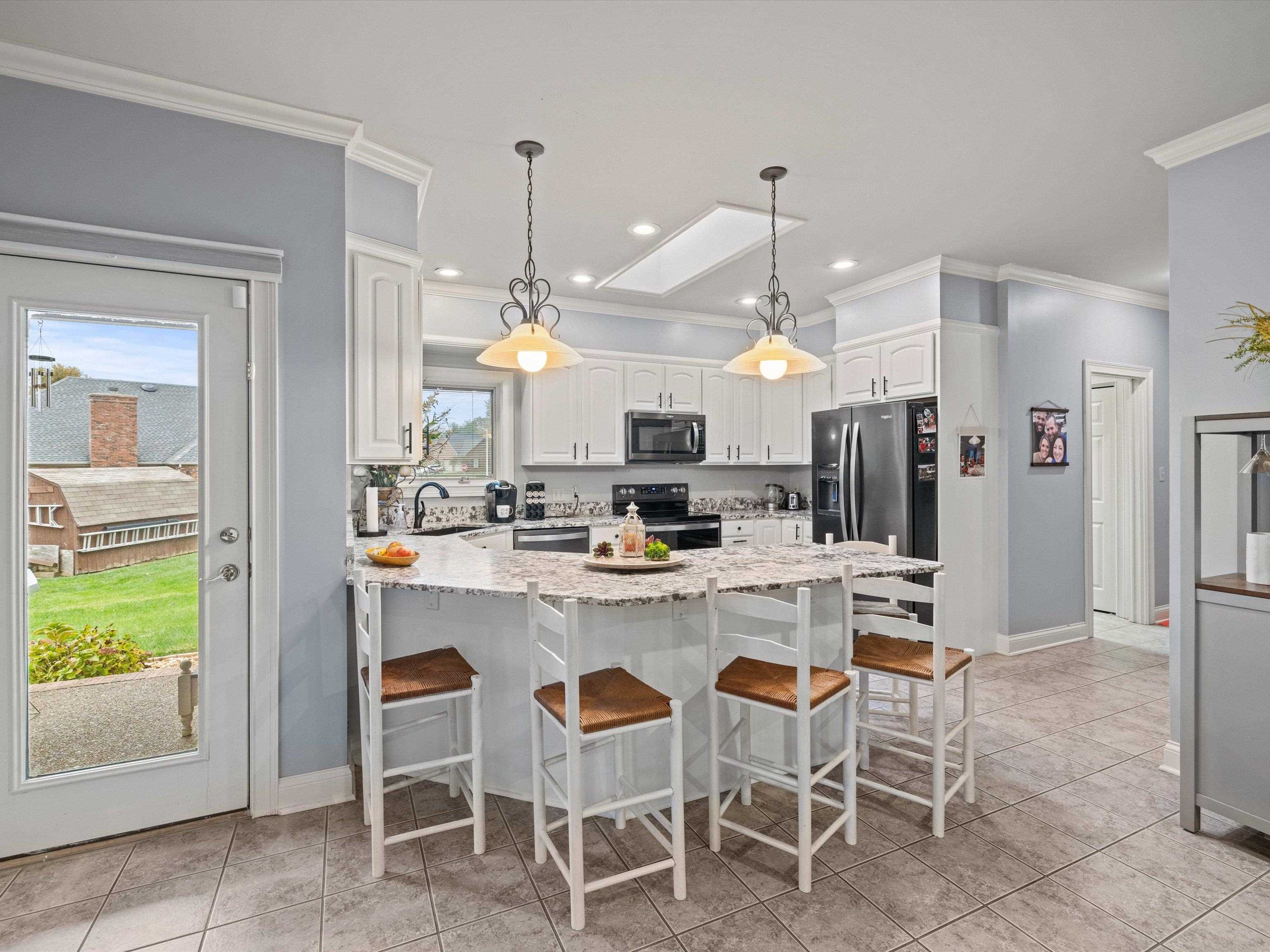 4206 Saddlebrooke Trail, Owensboro, Kentucky 42303, 3 Bedrooms Bedrooms, ,2 BathroomsBathrooms,Single Family Residence,For Sale,Saddlebrooke Trail,91096